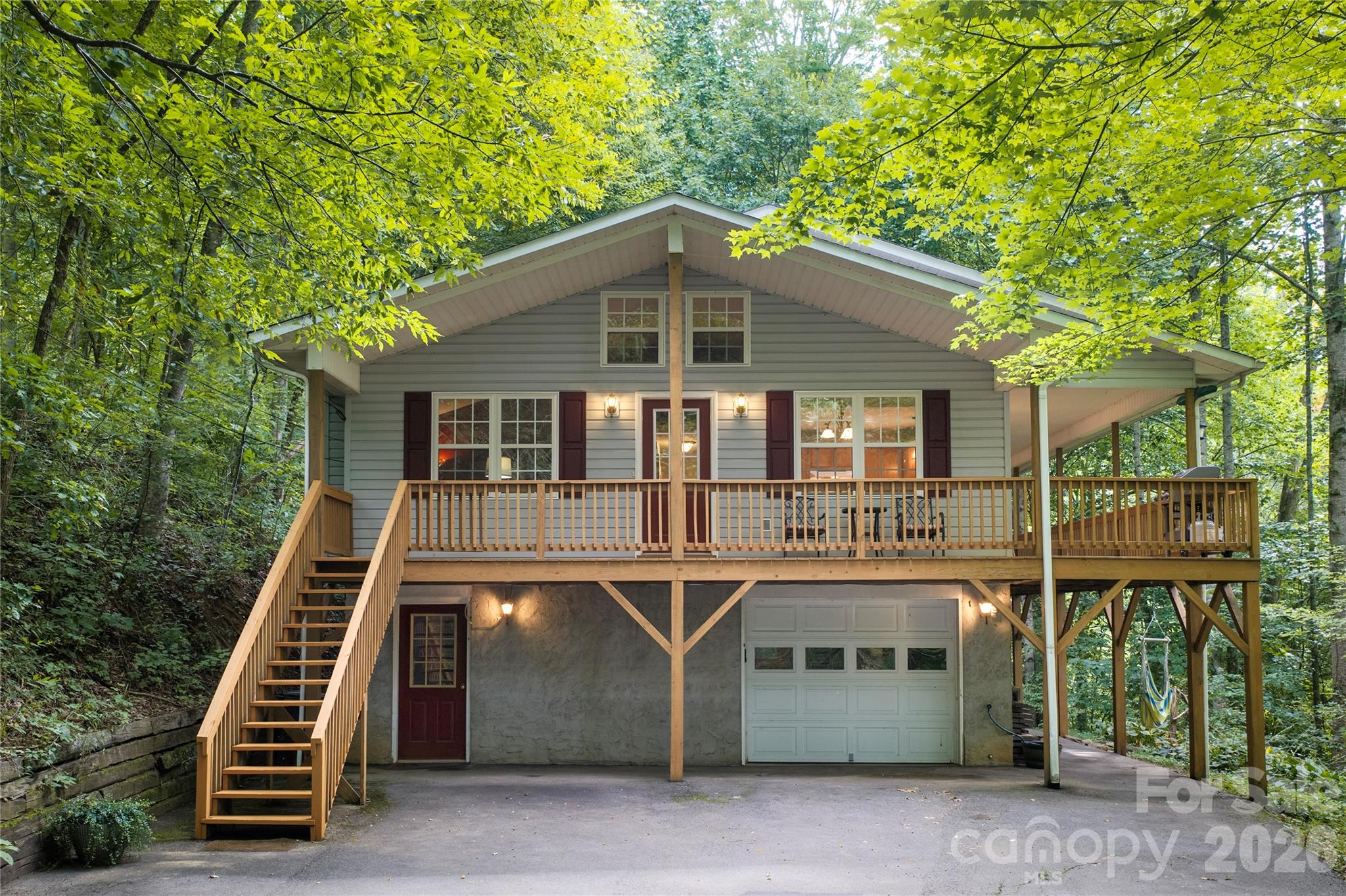 336 Hidden Creek Lane Property Photo 1