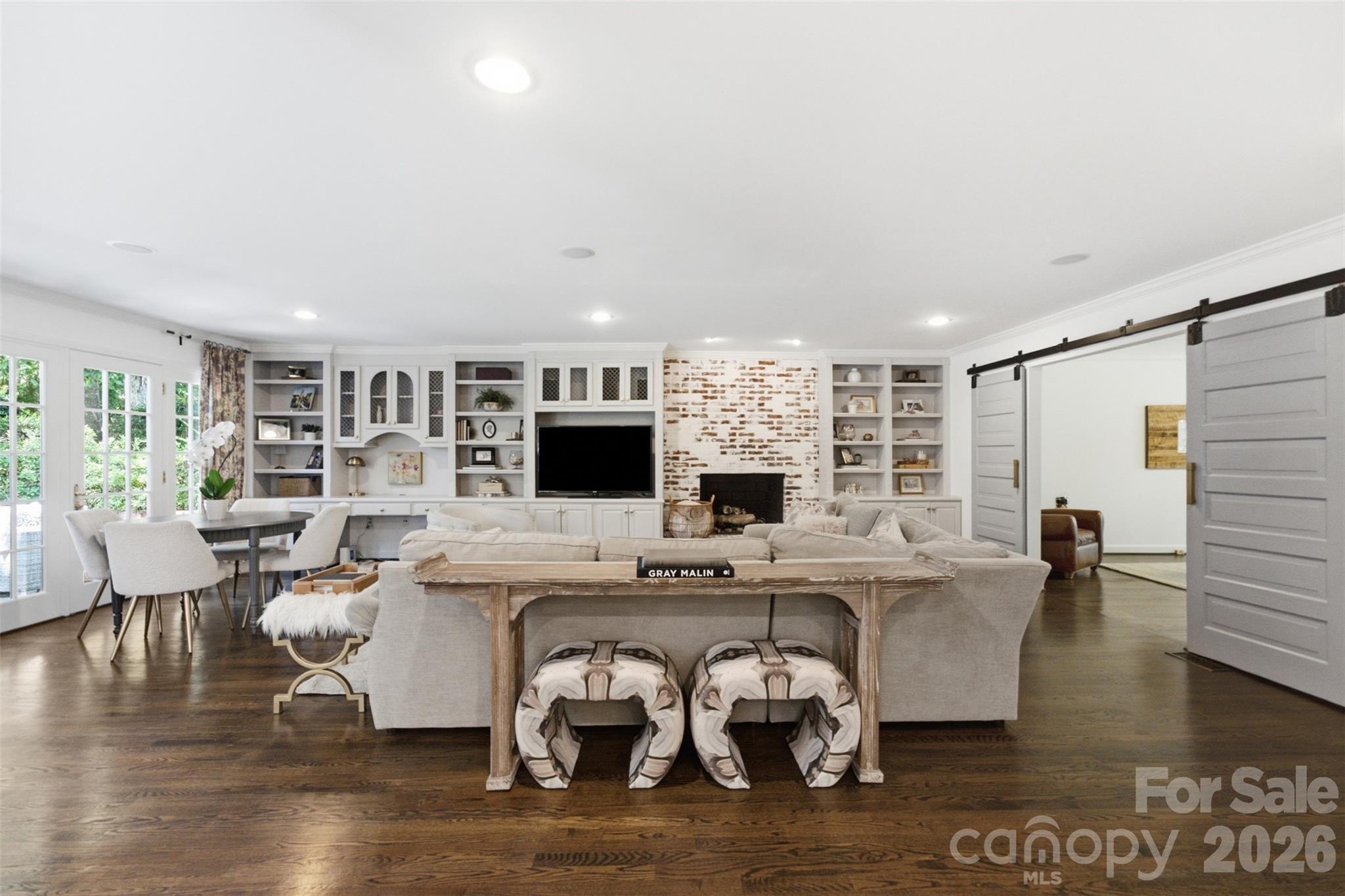 2801 Wamath Drive Property Photo 7