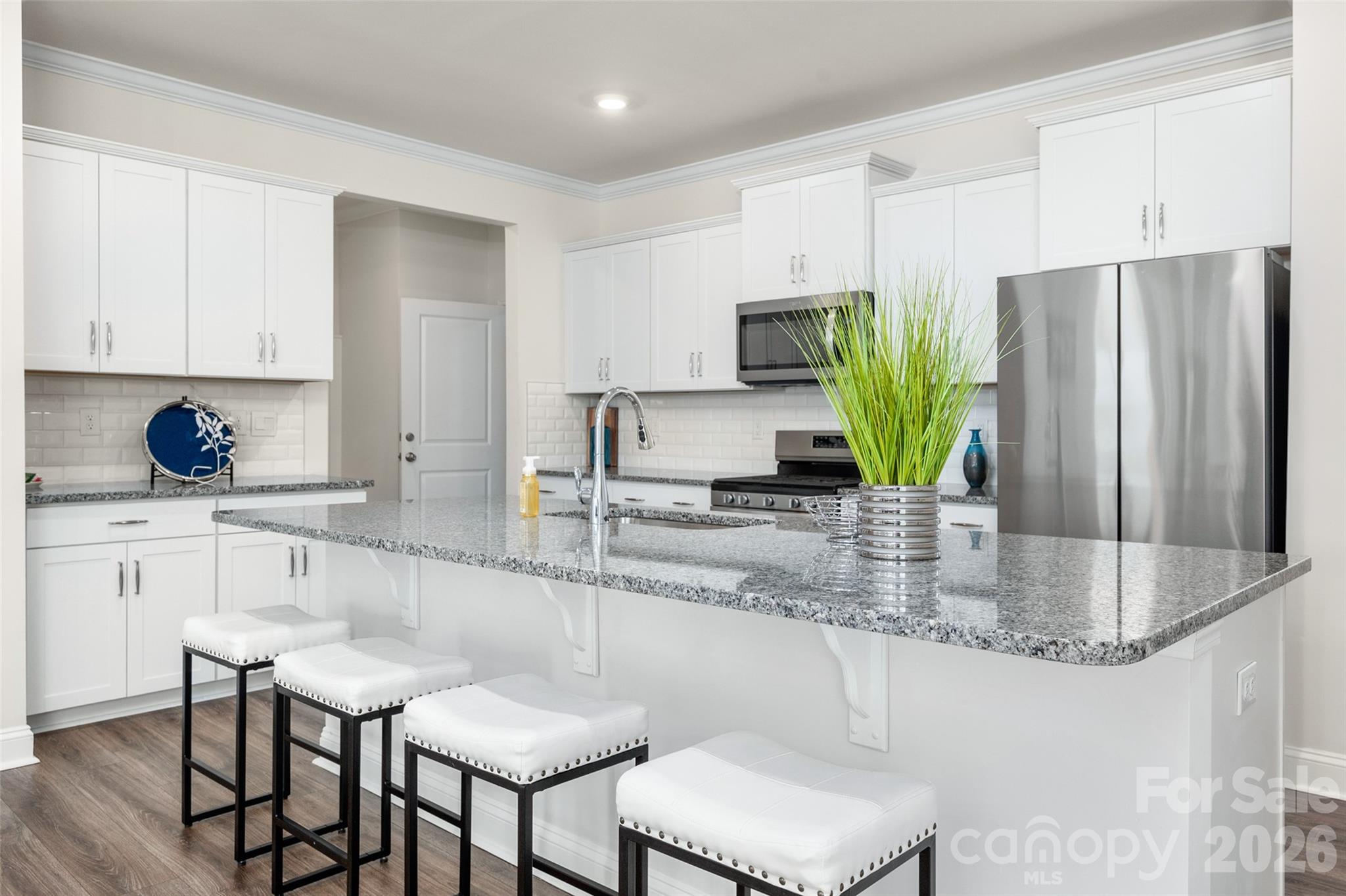 4312 Plumeria Way Property Photo 10