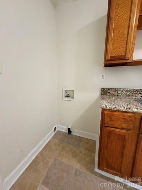 323 Lakewood Avenue 2 Property Photo 5