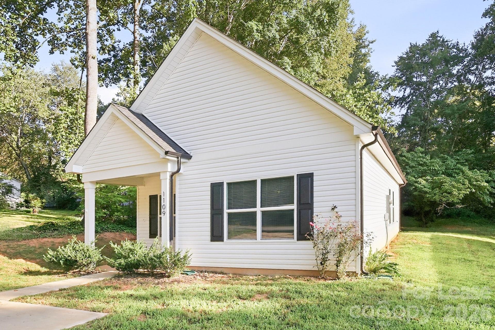 1109 Goldsboro Avenue Property Photo 2