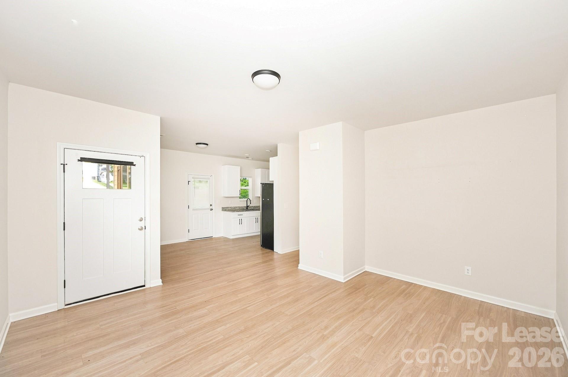 1109 Goldsboro Avenue Property Photo 5