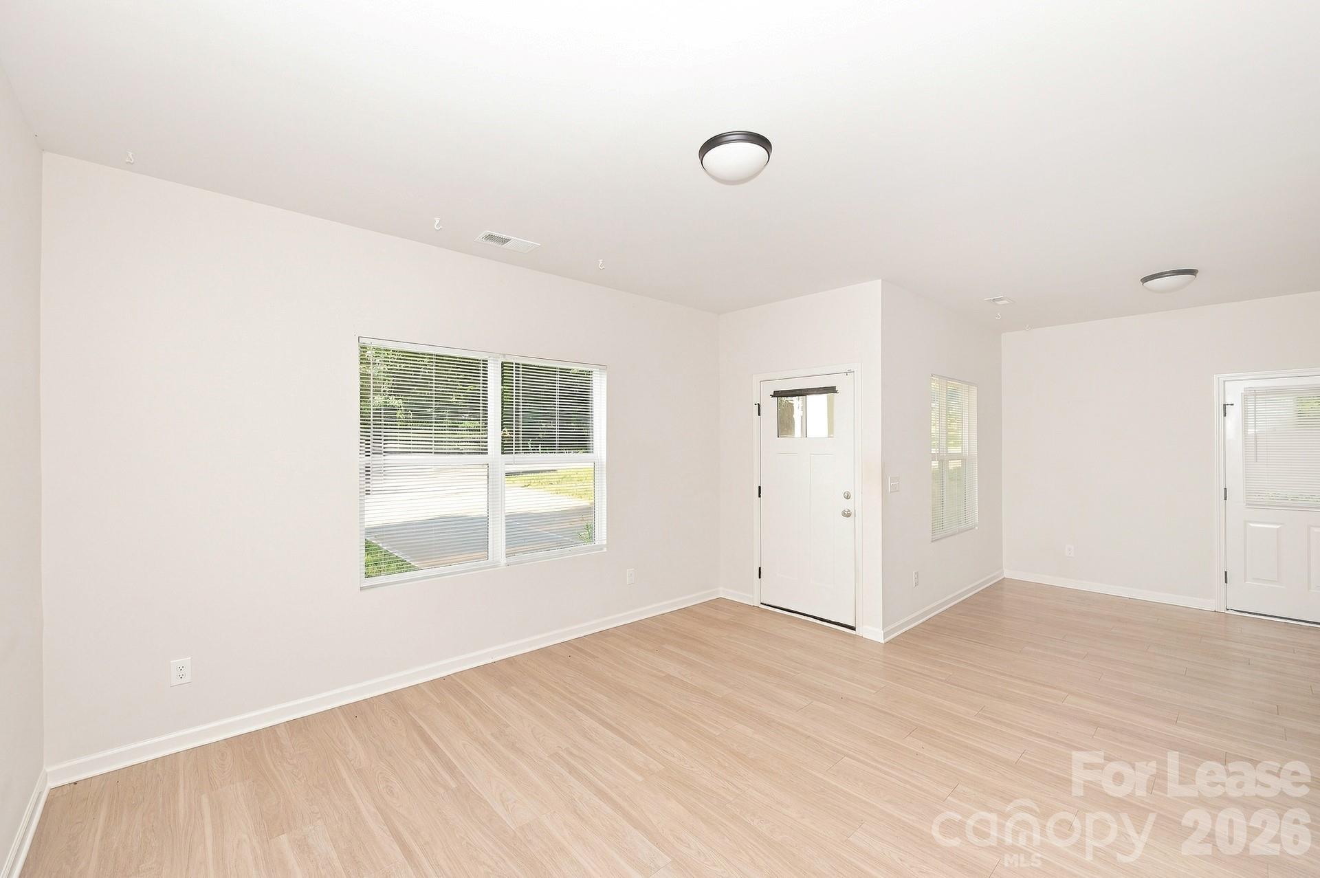 1109 Goldsboro Avenue Property Photo 6