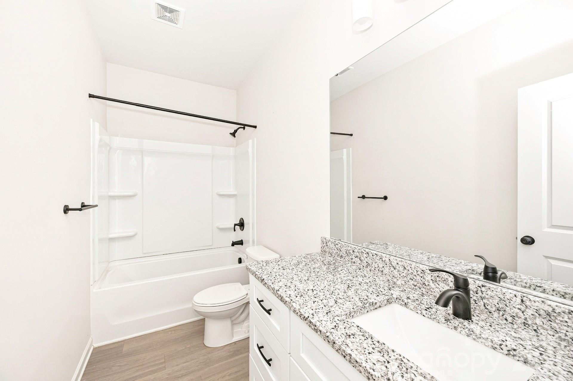 1109 Goldsboro Avenue Property Photo 14