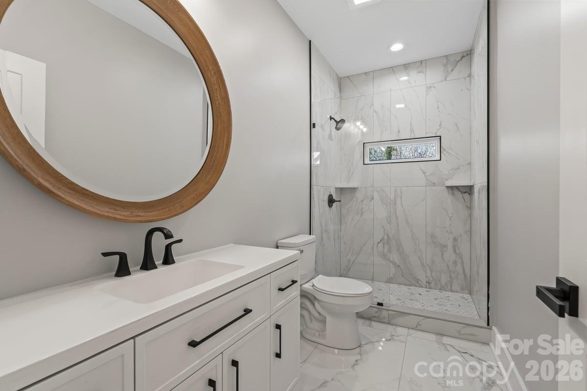 543 30th Avenue Property Photo 8