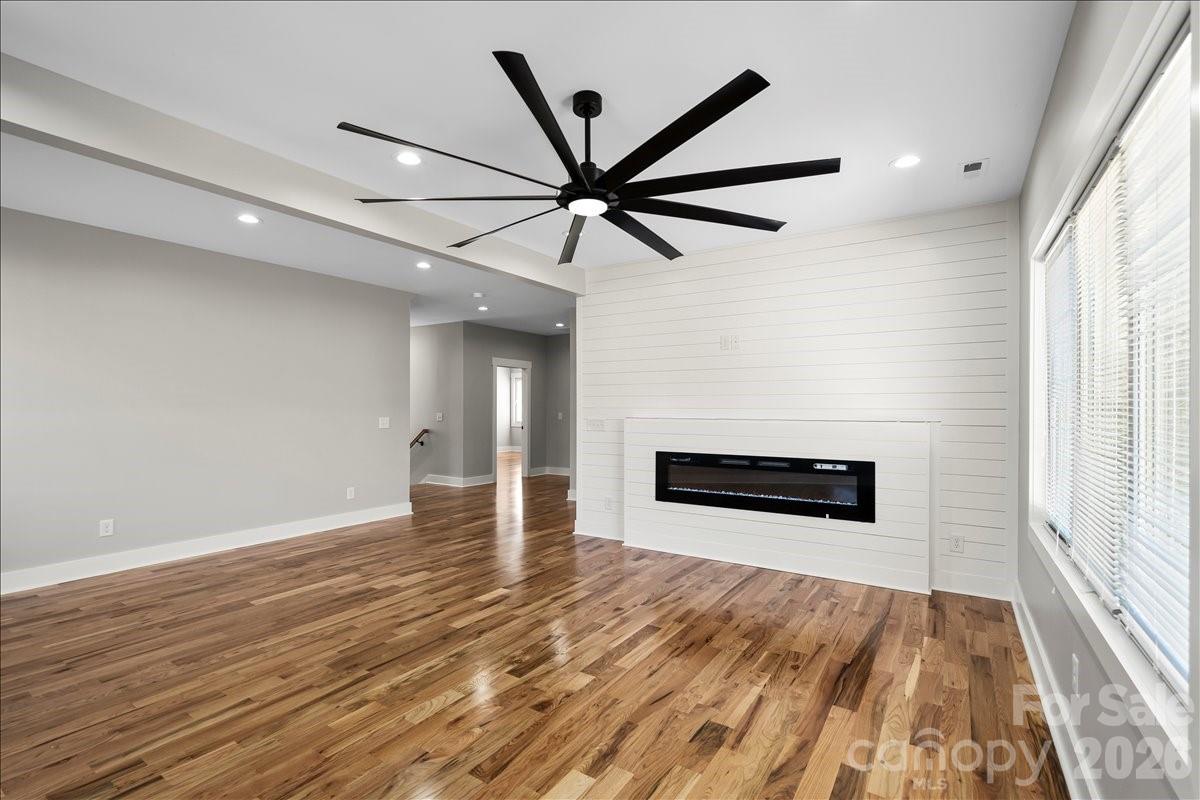 543 30th Avenue Property Photo 11