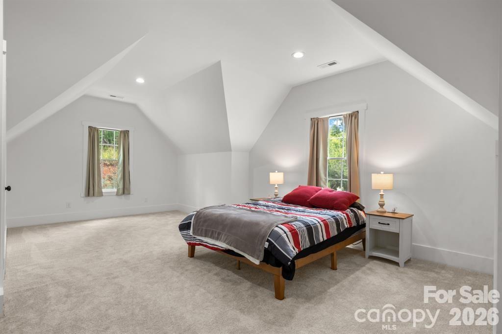 5046 Woodwinds Drive Property Photo 26
