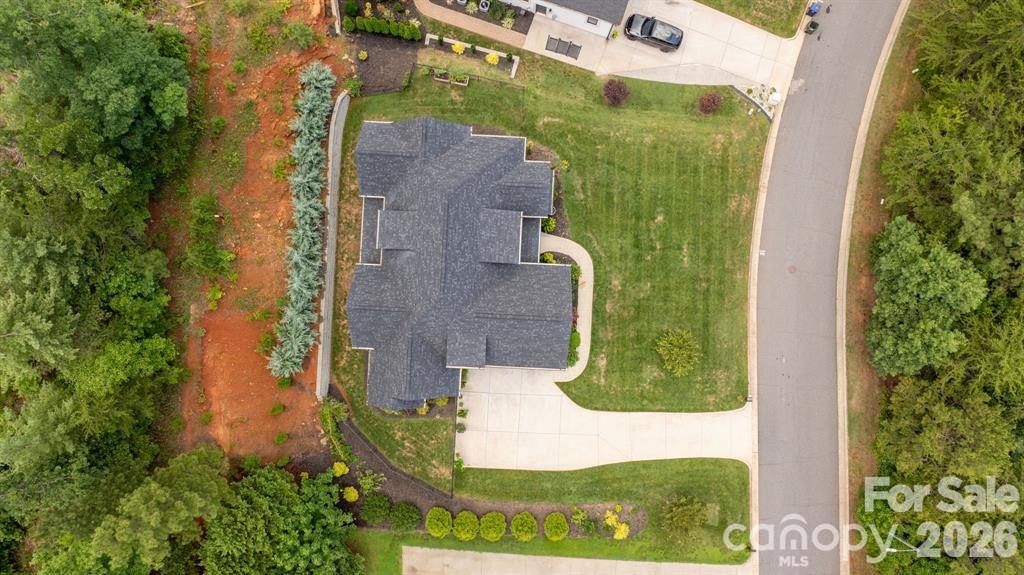 5046 Woodwinds Drive Property Photo 37