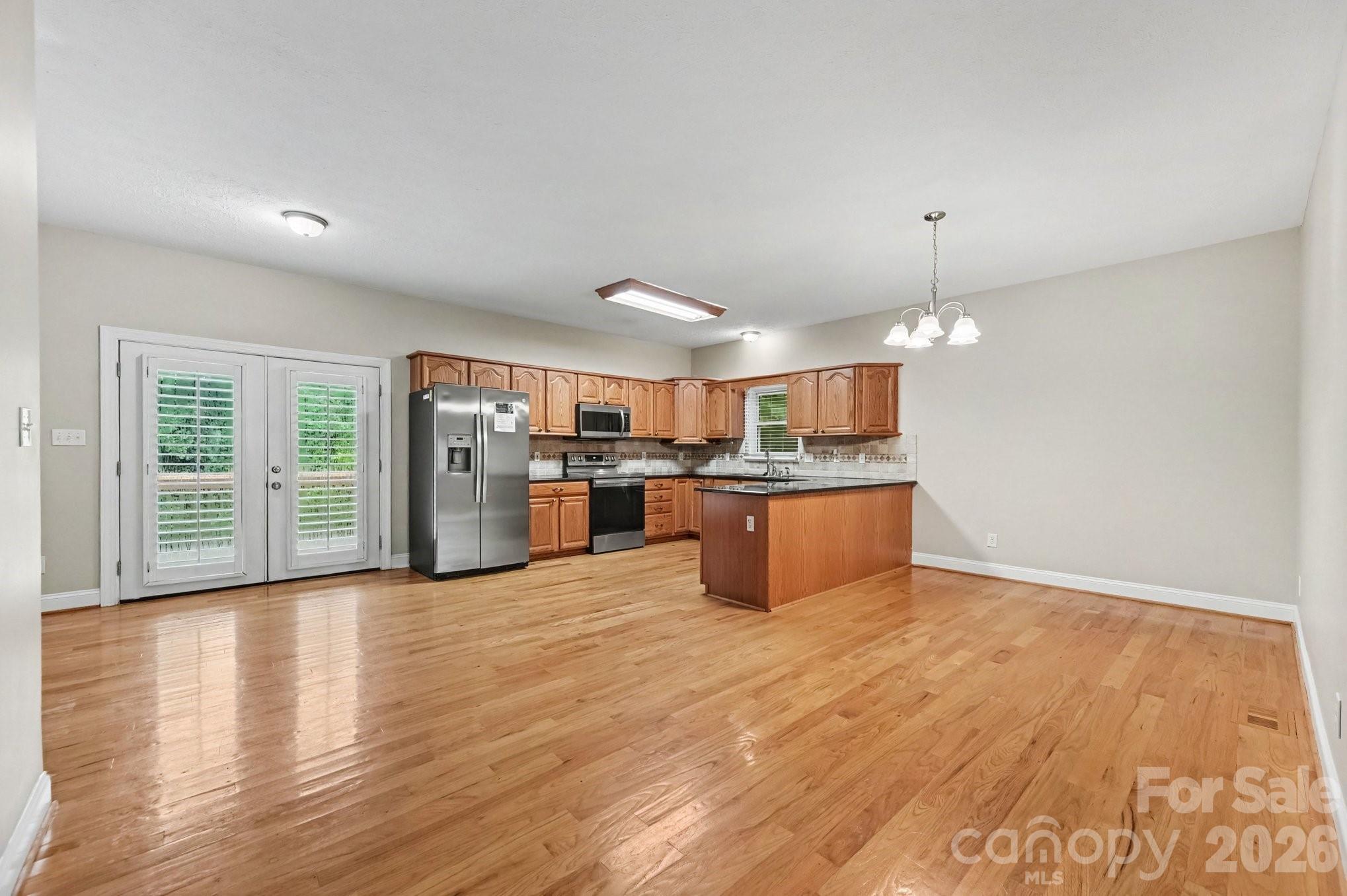 1703 Running Deer Drive Property Photo 5