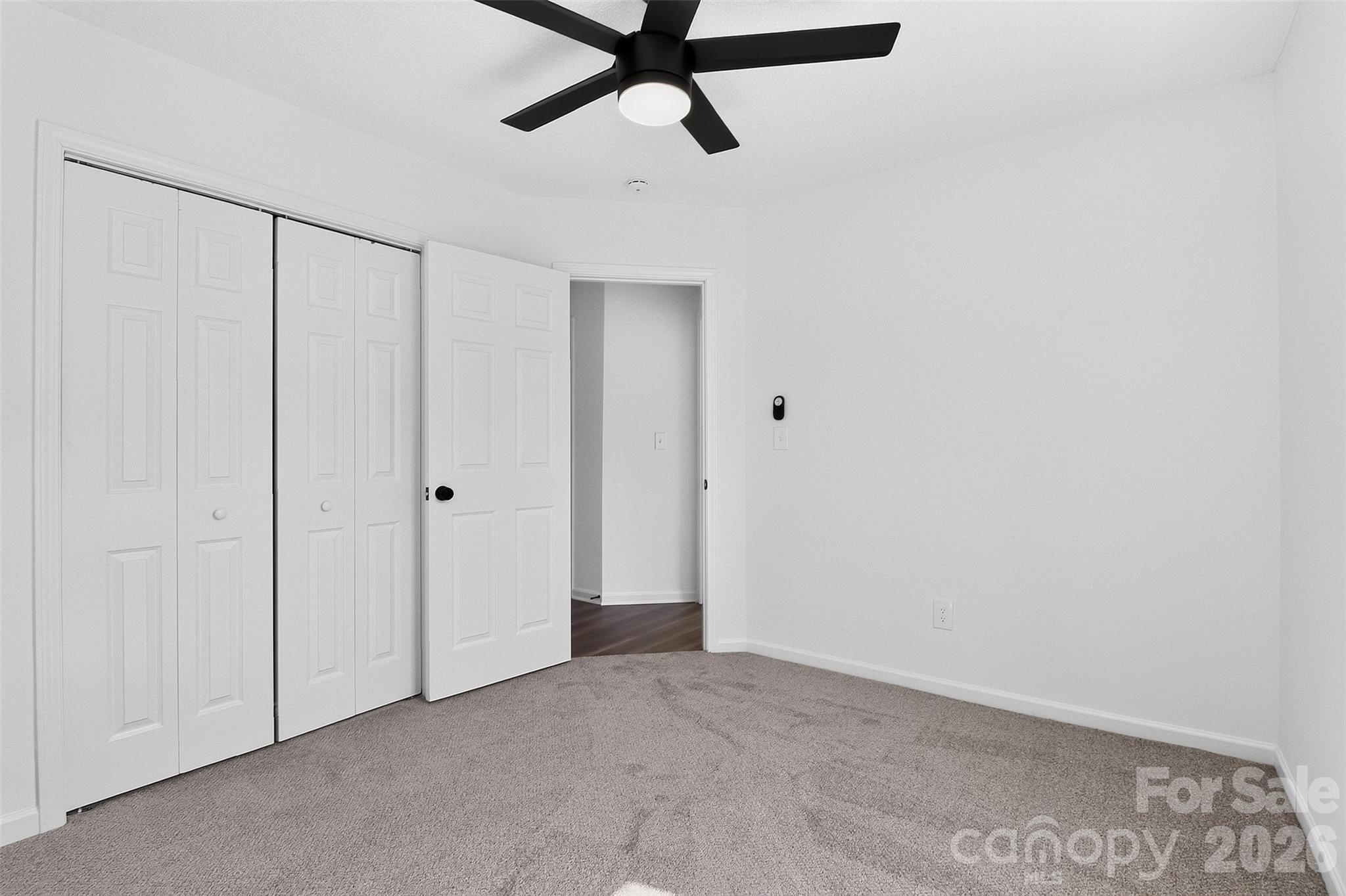 6111 Country Walk Drive Property Photo 33