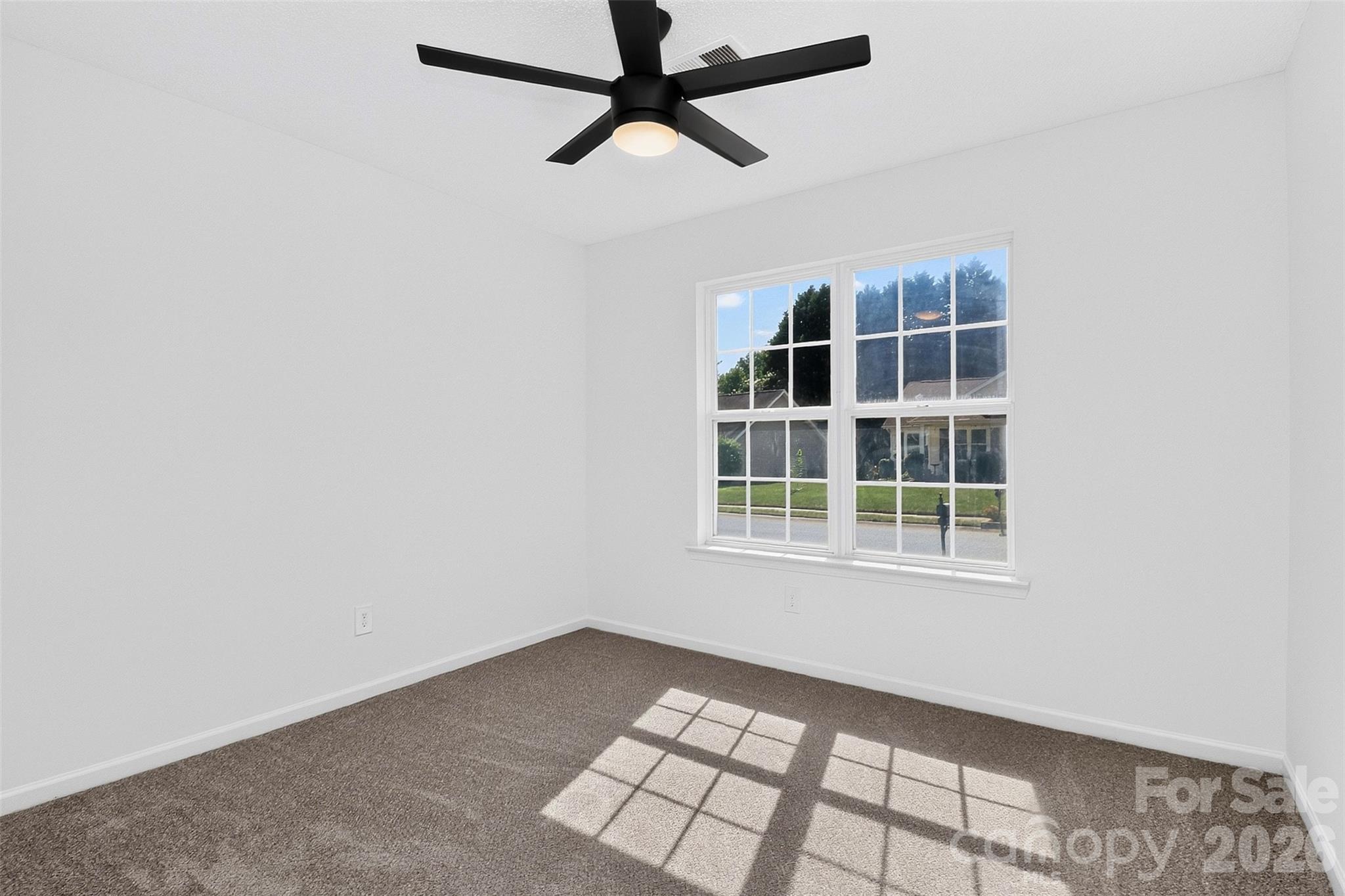 6111 Country Walk Drive Property Photo 34