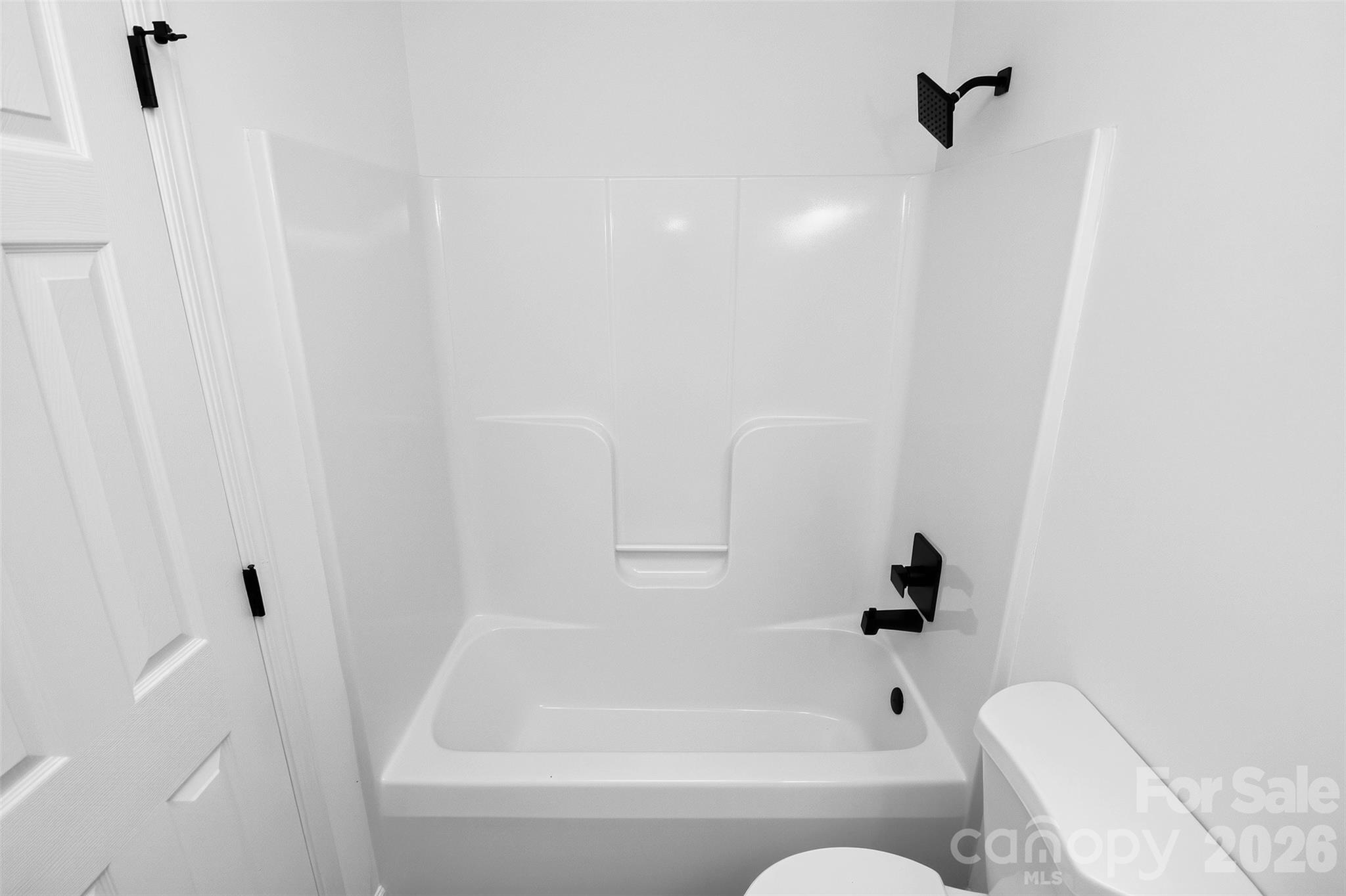 6111 Country Walk Drive Property Photo 36