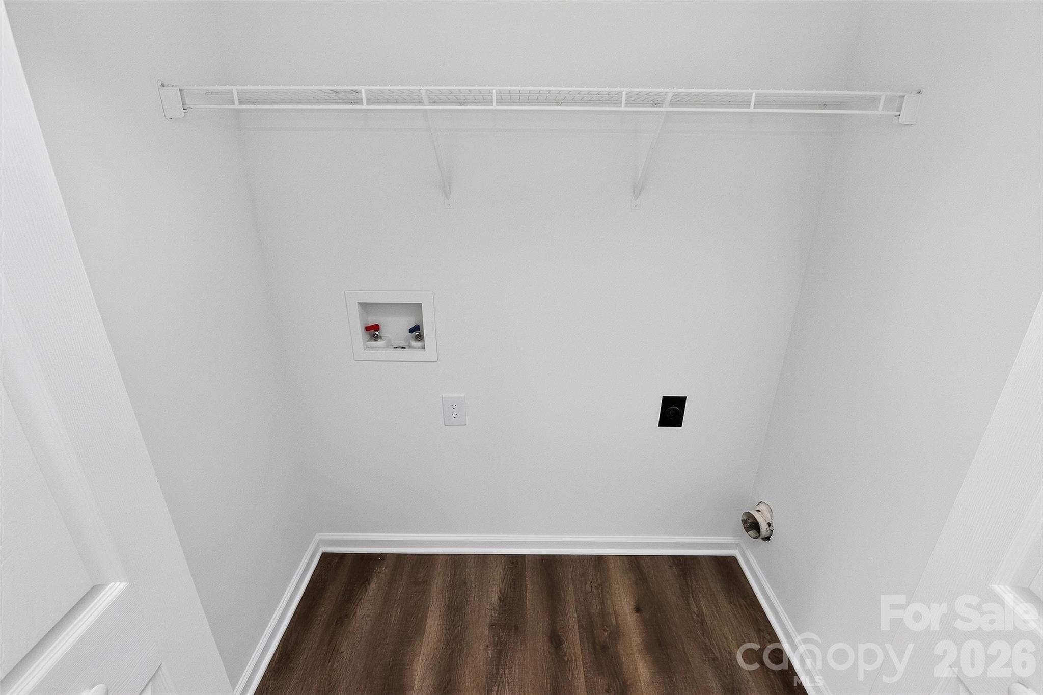 6111 Country Walk Drive Property Photo 40