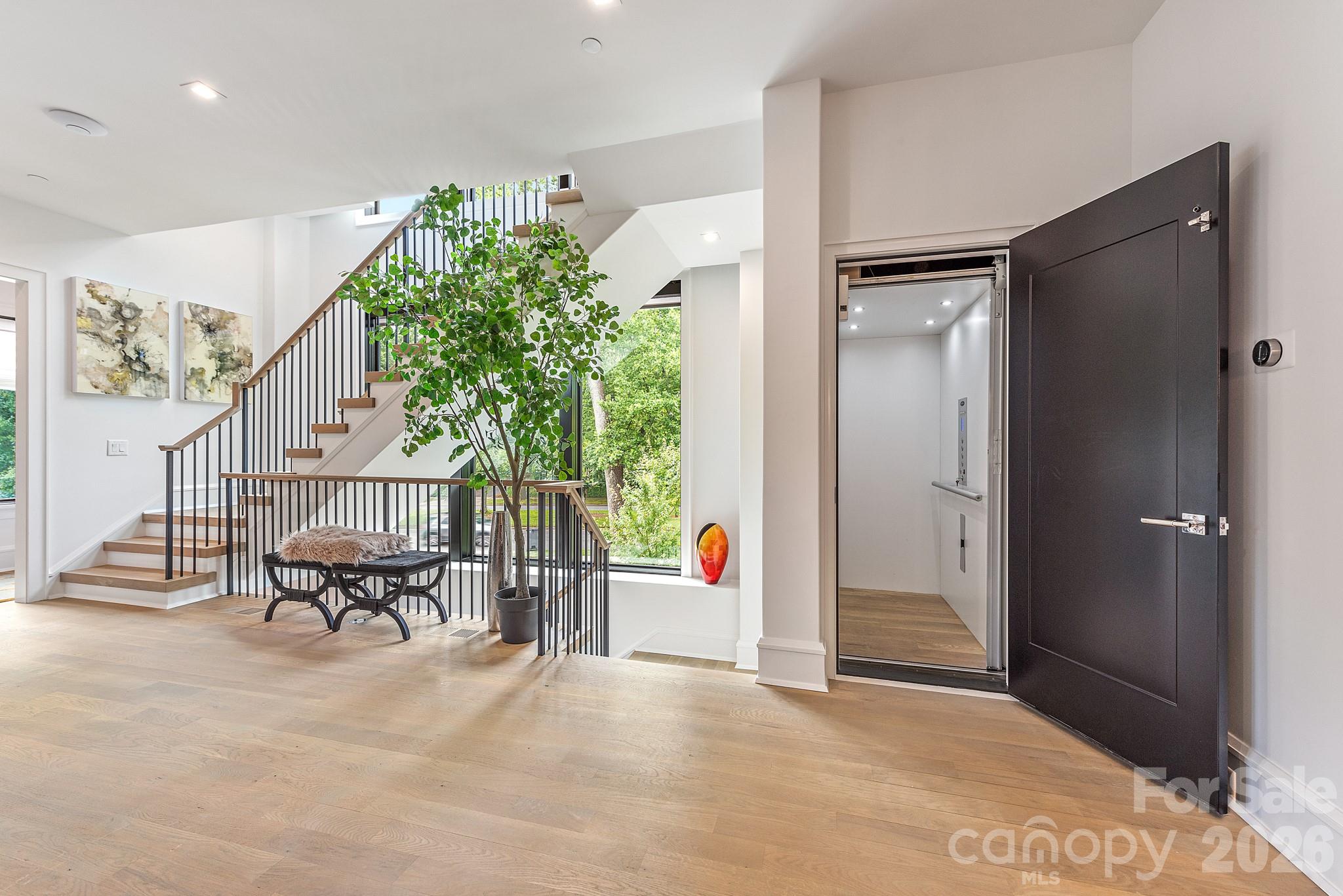 610 Queens Road Property Photo 26