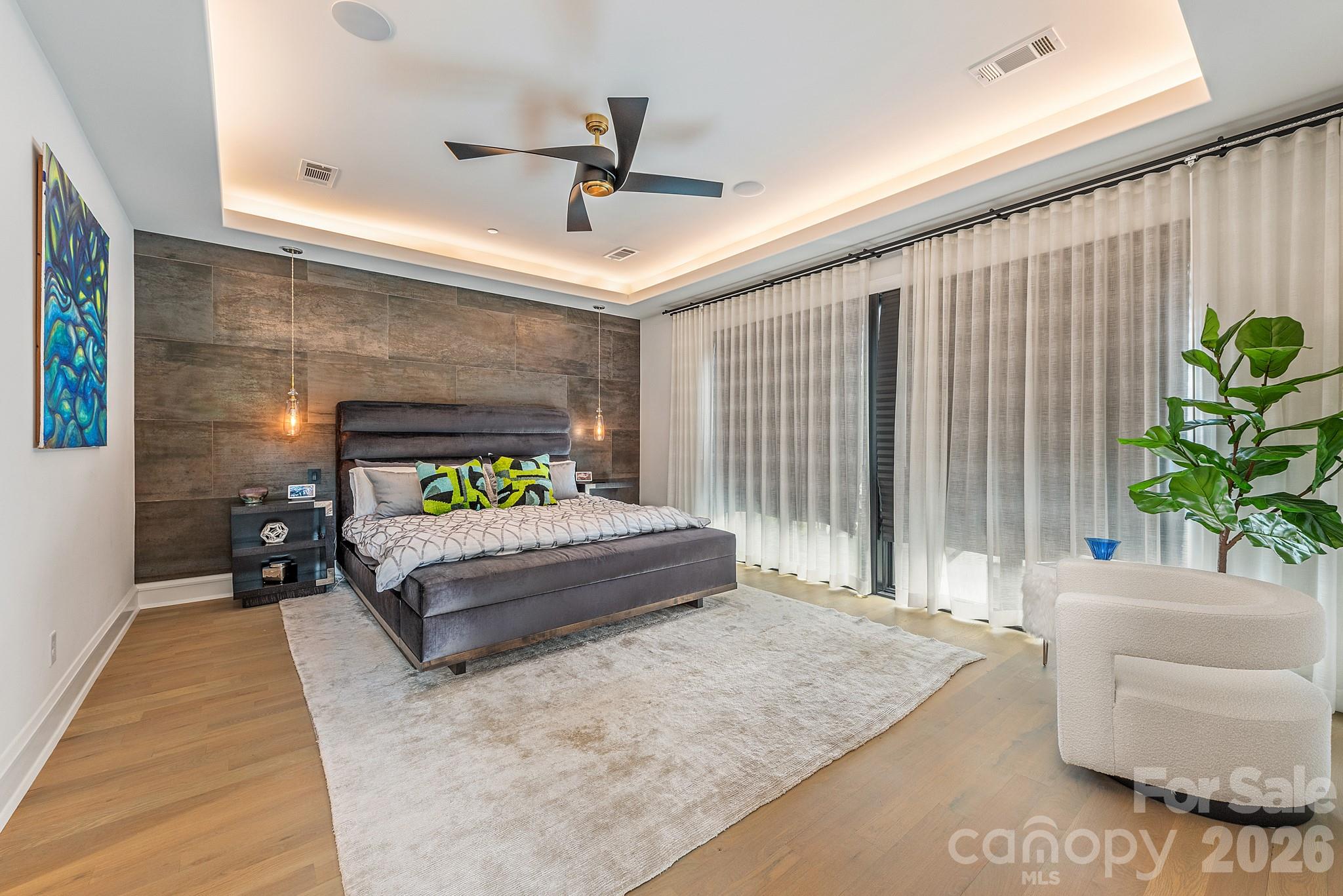 610 Queens Road Property Photo 28