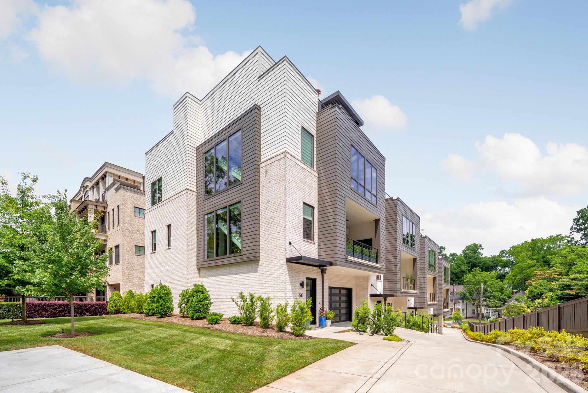 610 Queens Road Property Photo 43
