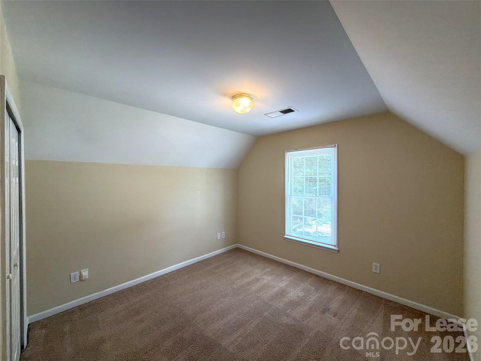 3100 Arklow Road Property Photo 25