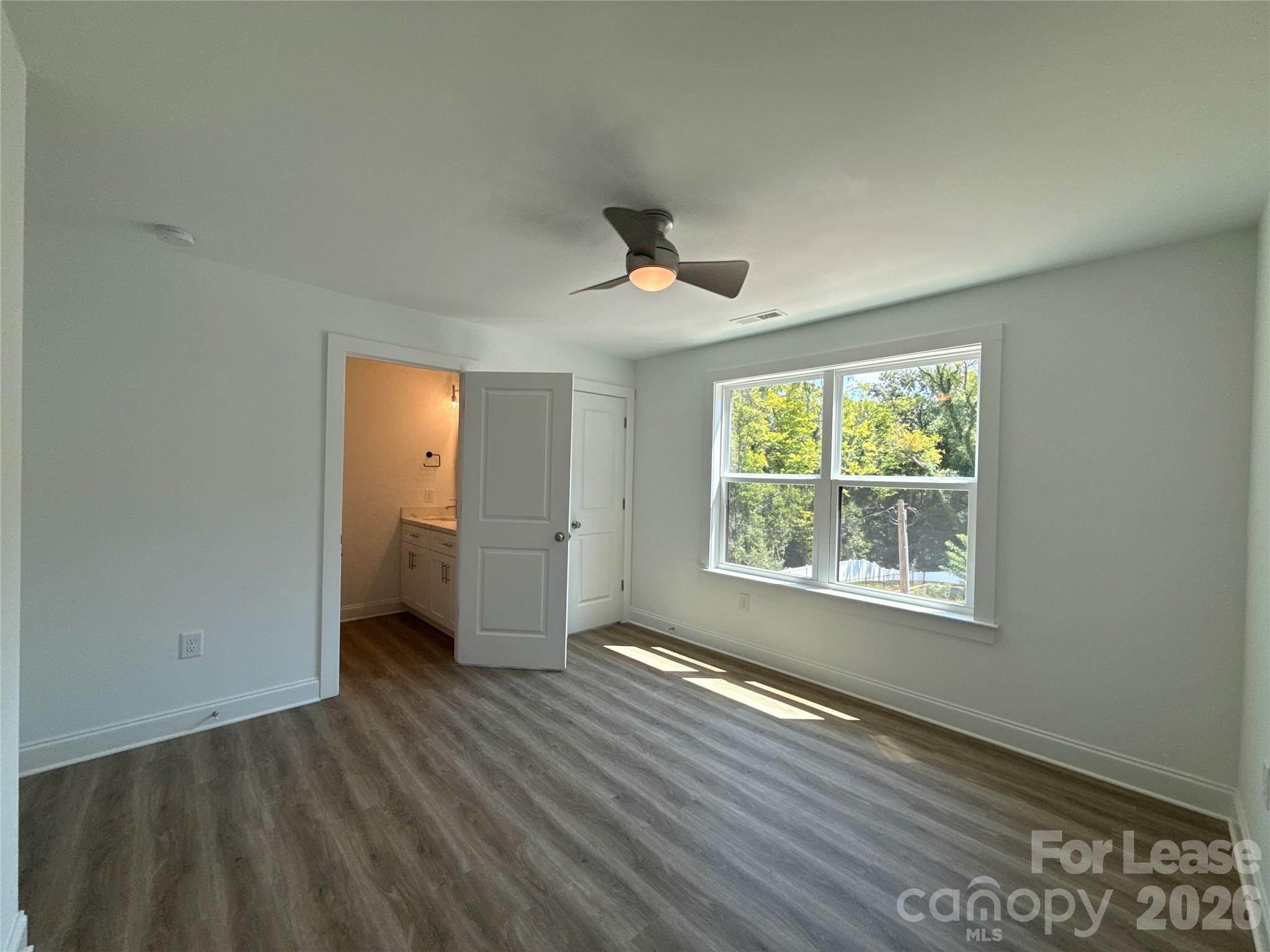 2100 Bombay Way Property Photo 8