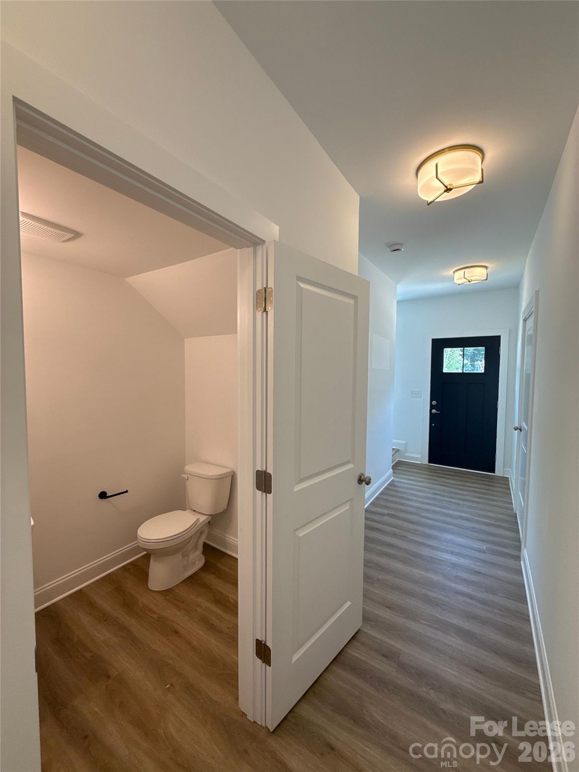 2100 Bombay Way Property Photo 14