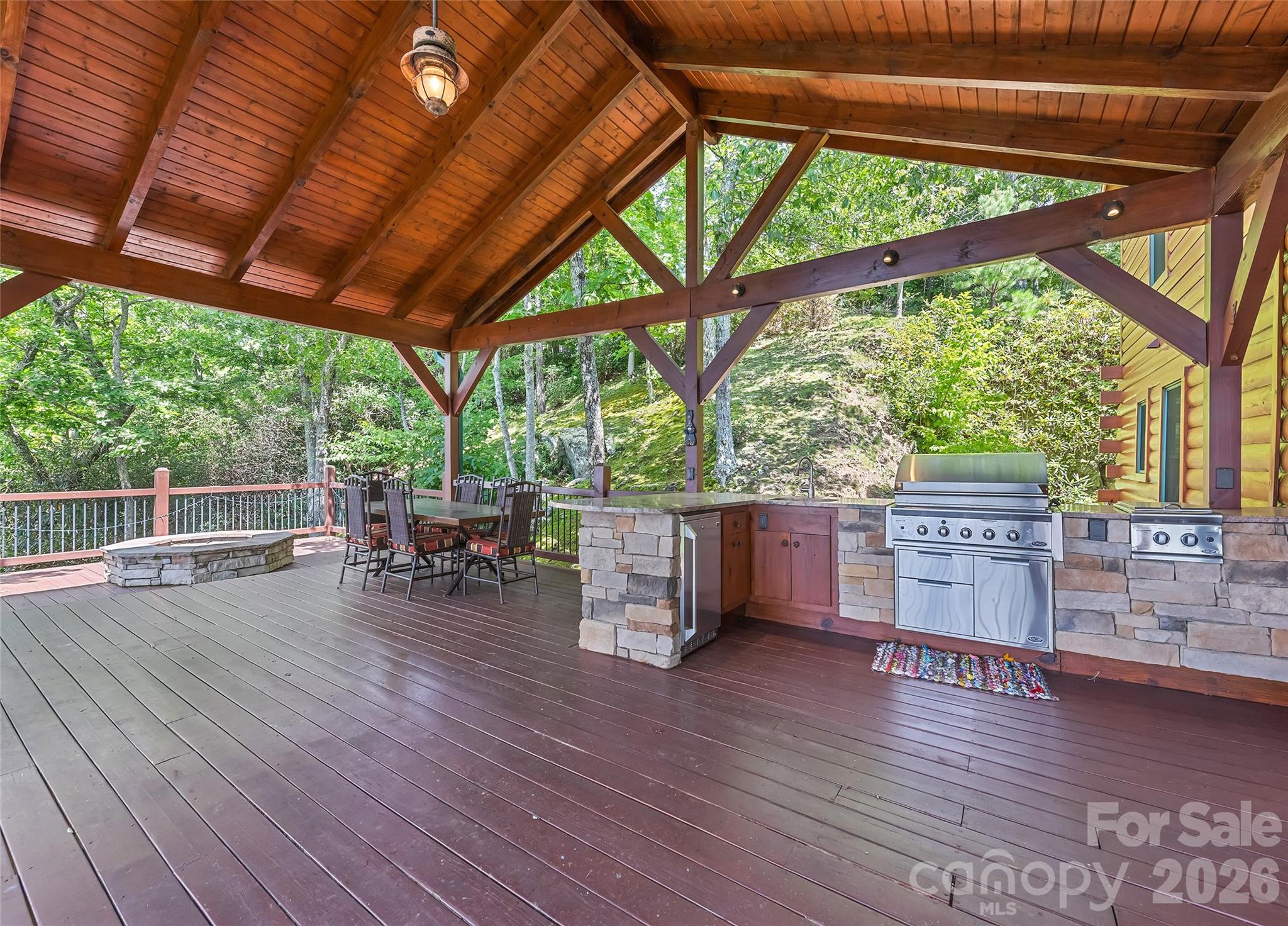 463 Walela Trail Property Photo 9