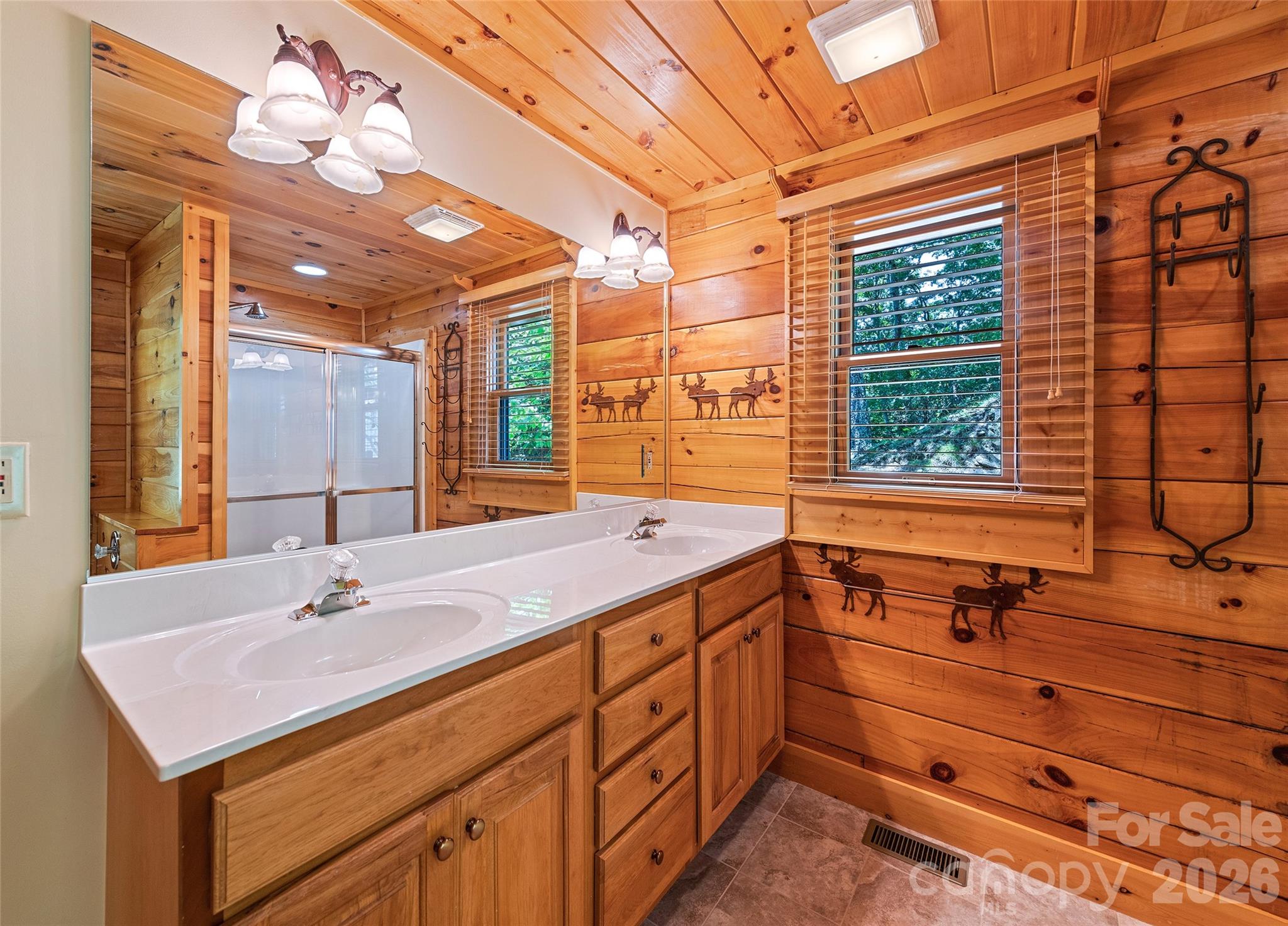 463 Walela Trail Property Photo 33