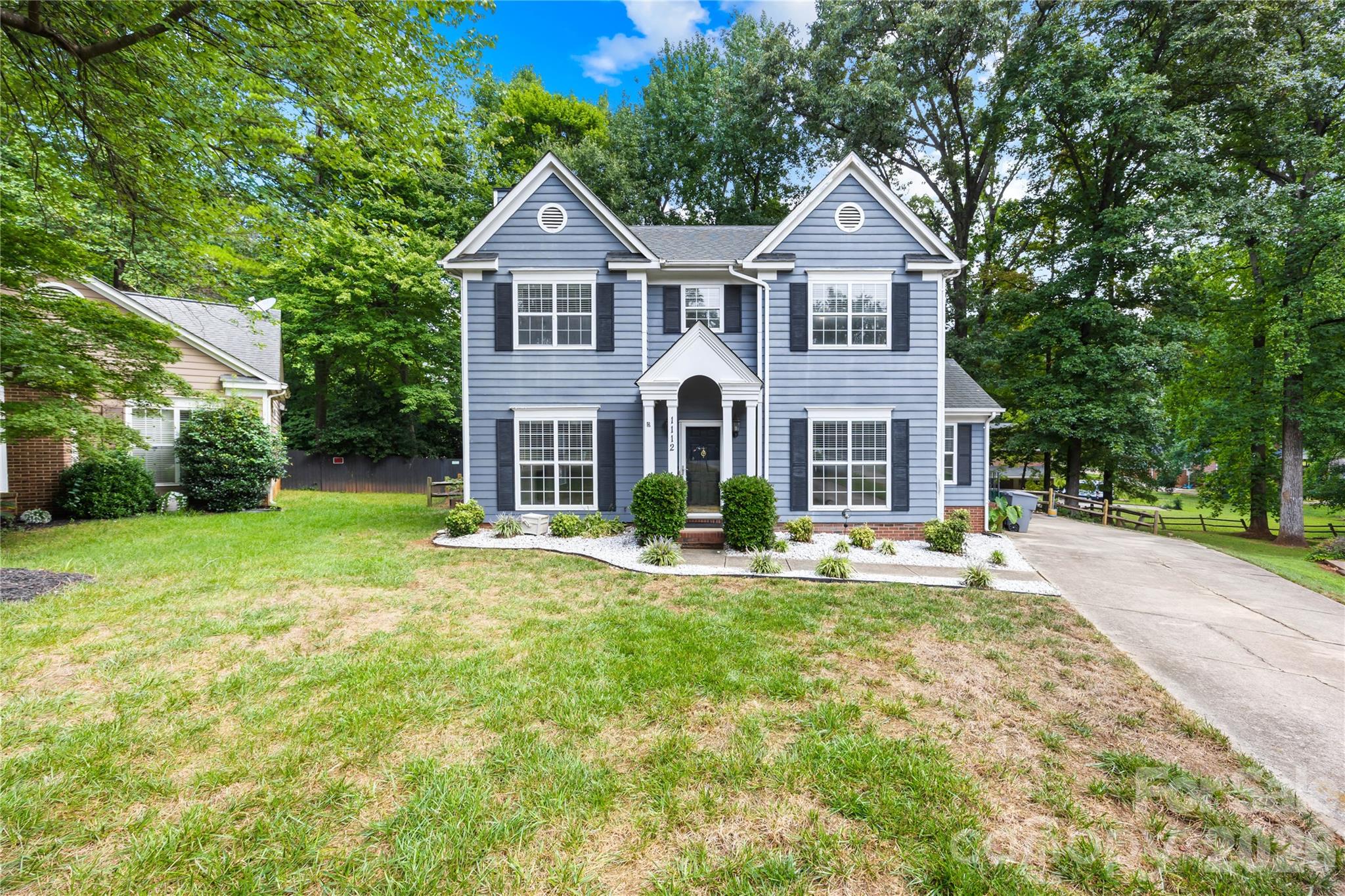 1112 Coachlight Circle Property Photo 1