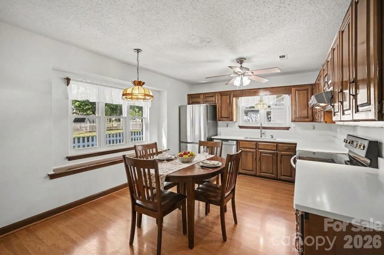 8005 Lighthouse Way Property Photo 12