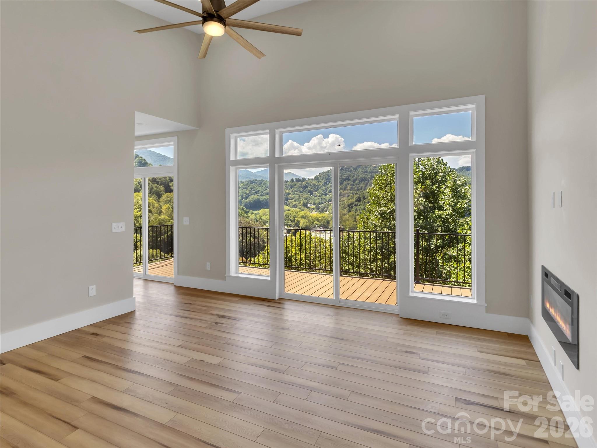 201 Kadire Drive Property Photo 9