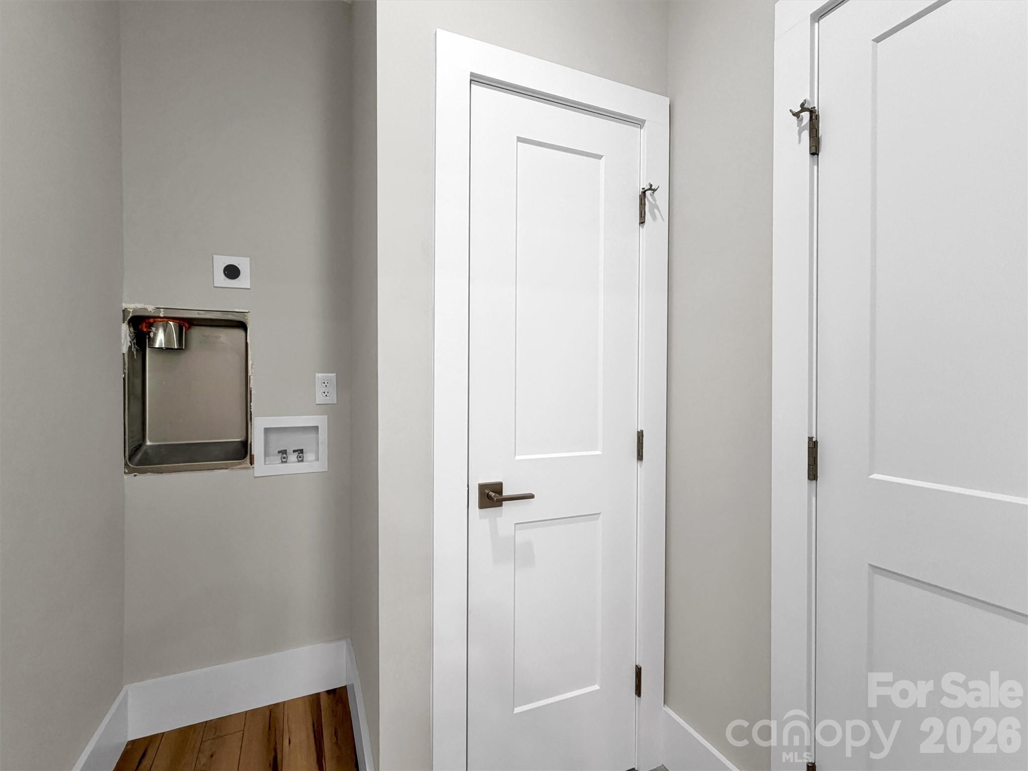 201 Kadire Drive Property Photo 11