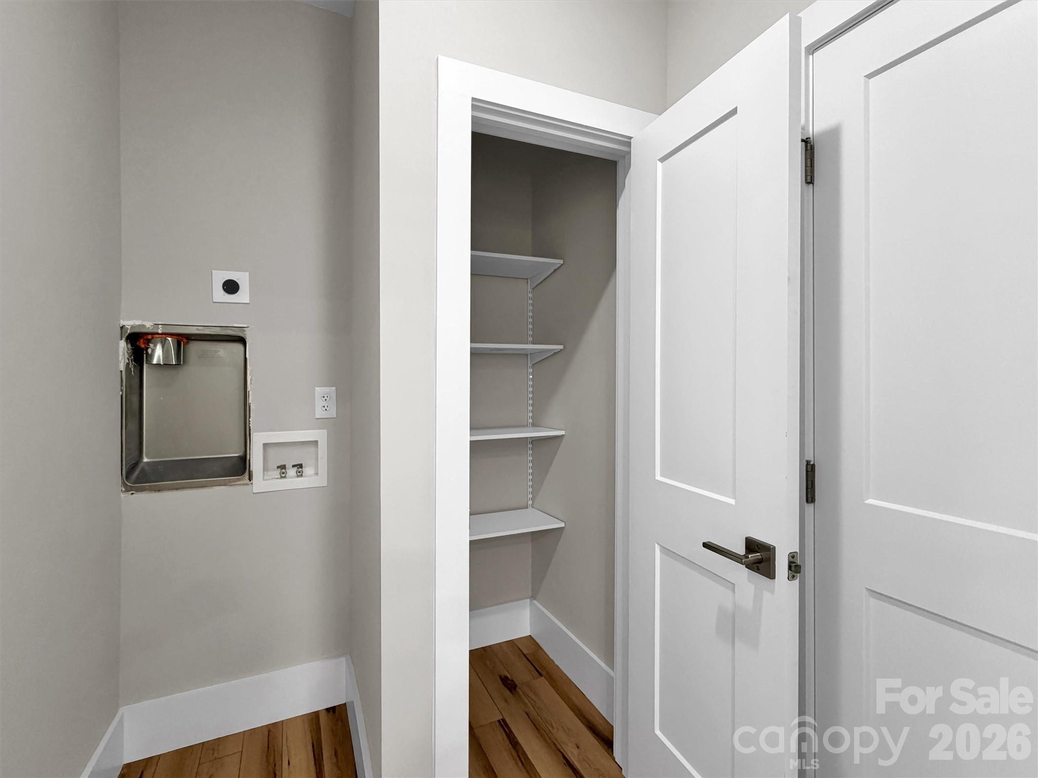 201 Kadire Drive Property Photo 12