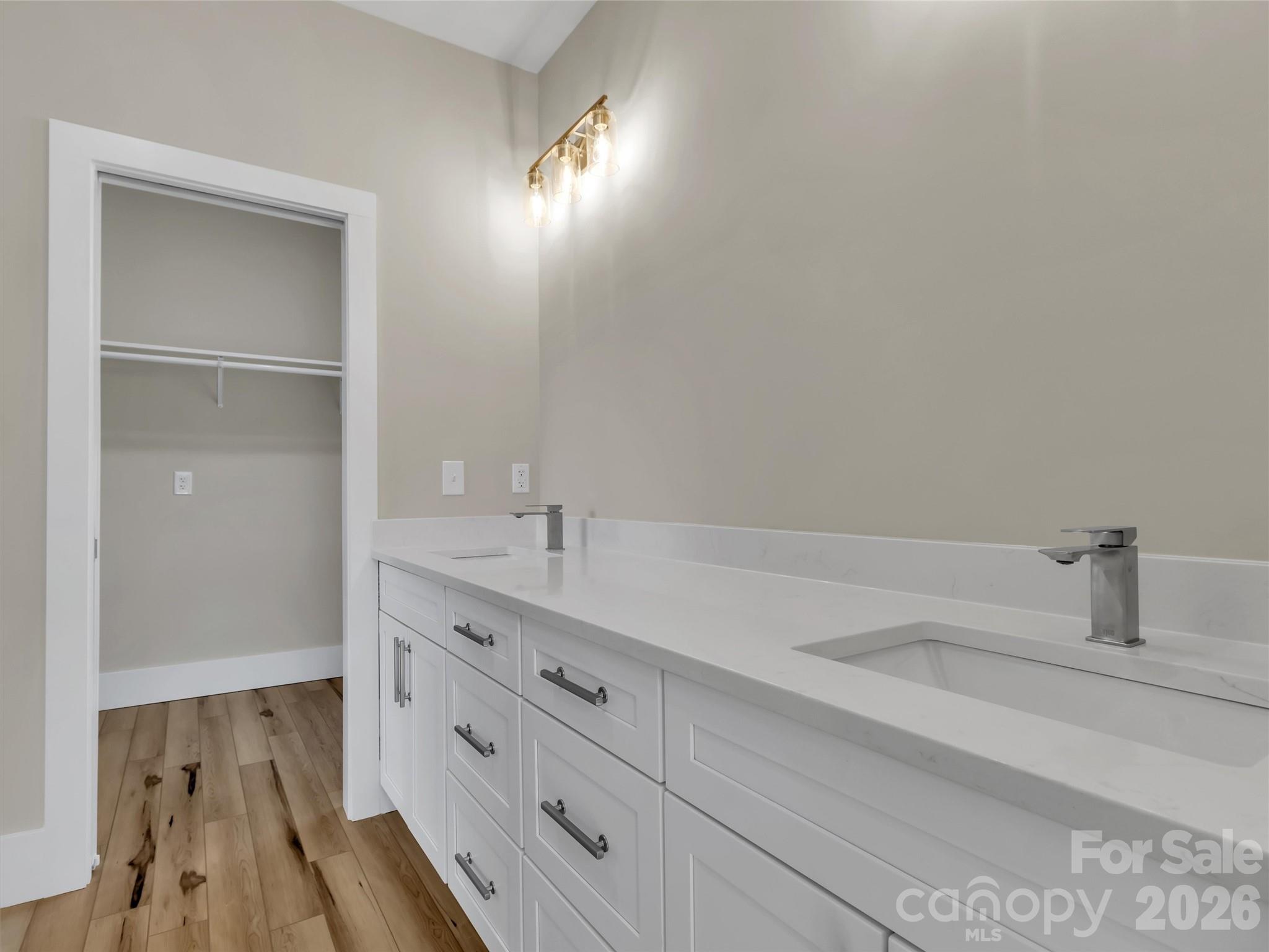 201 Kadire Drive Property Photo 18