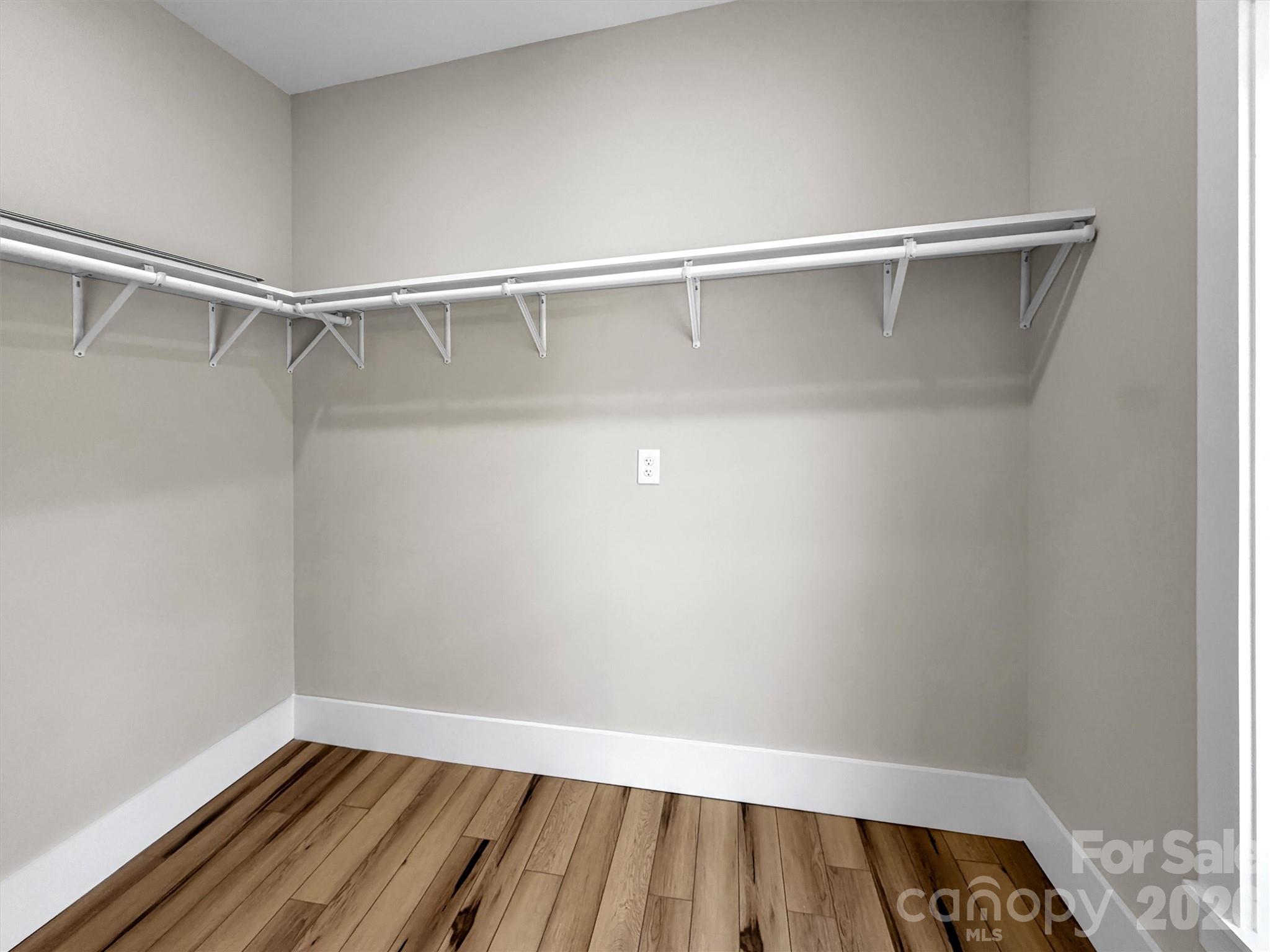 201 Kadire Drive Property Photo 19