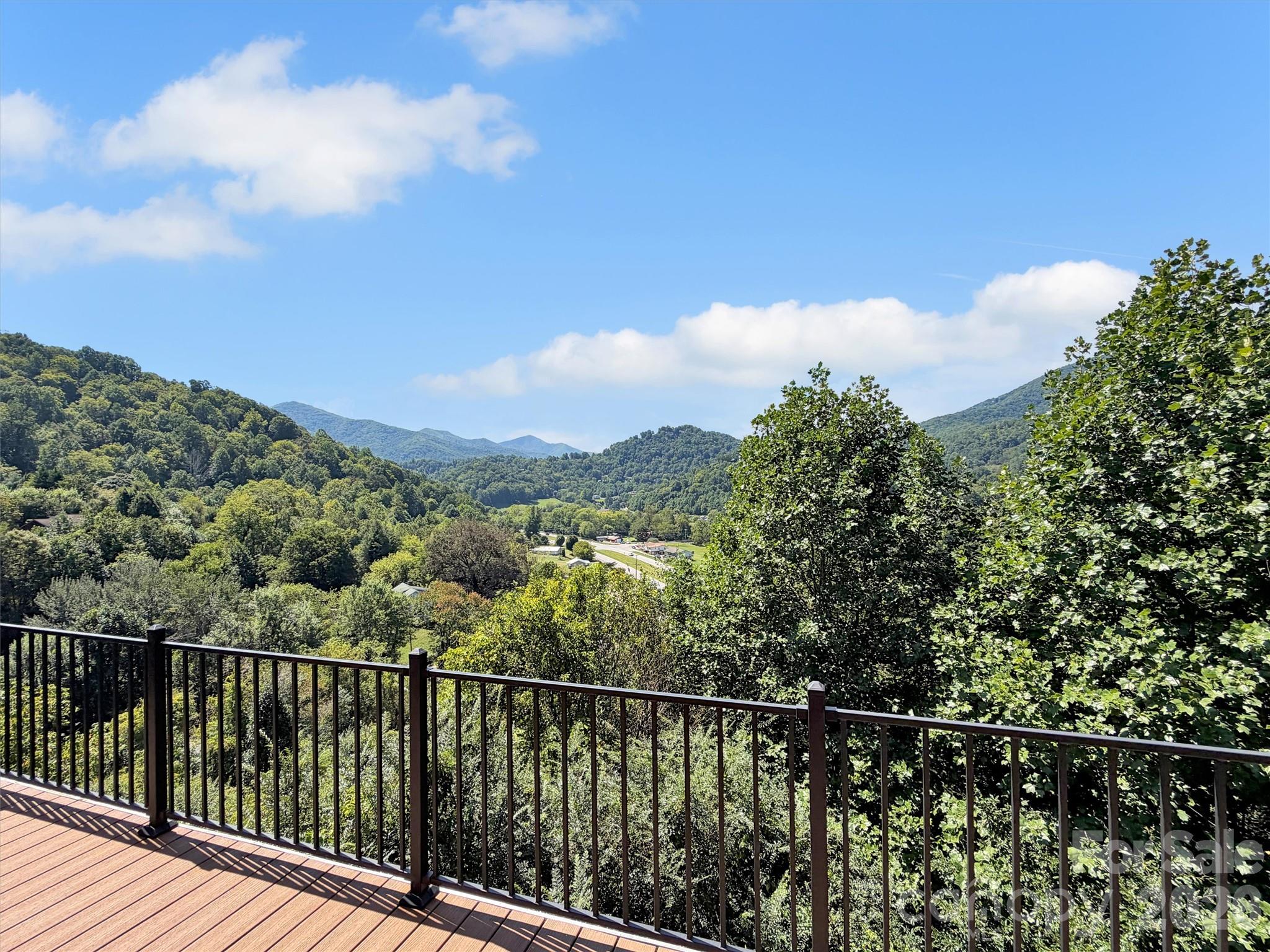 201 Kadire Drive Property Photo 21