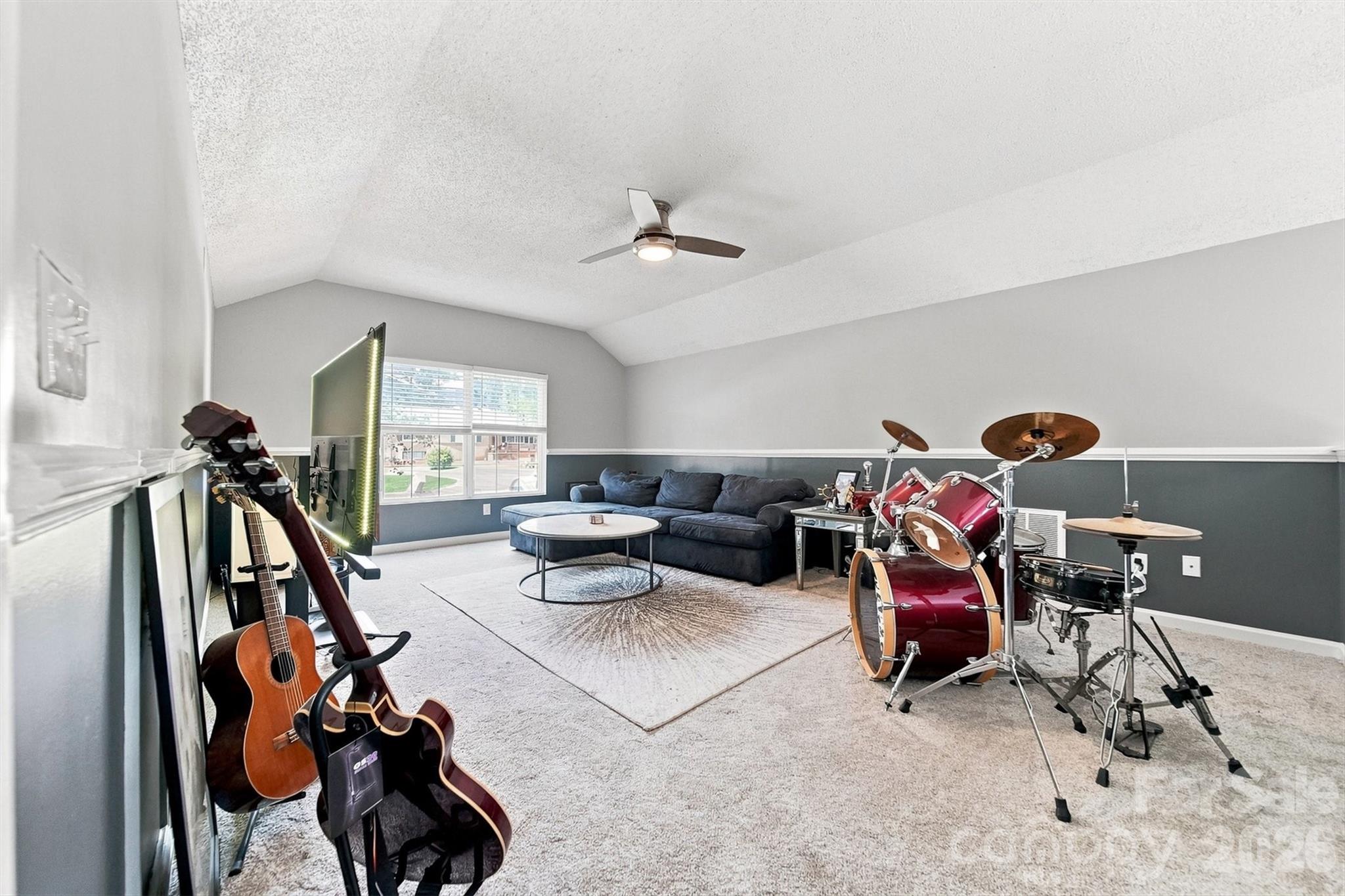 717 2nd Street Place Property Photo 13