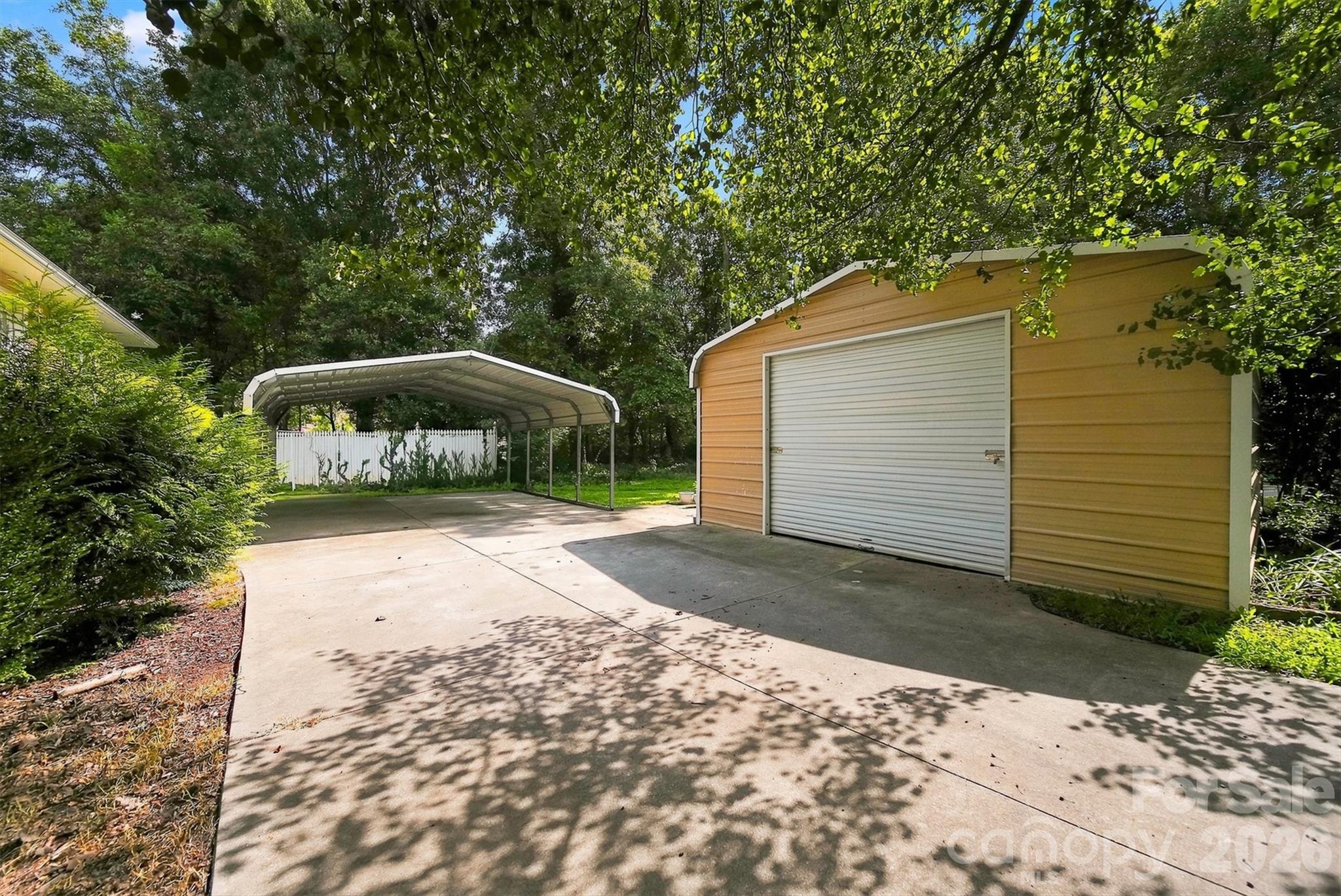 717 2nd Street Place Property Photo 14