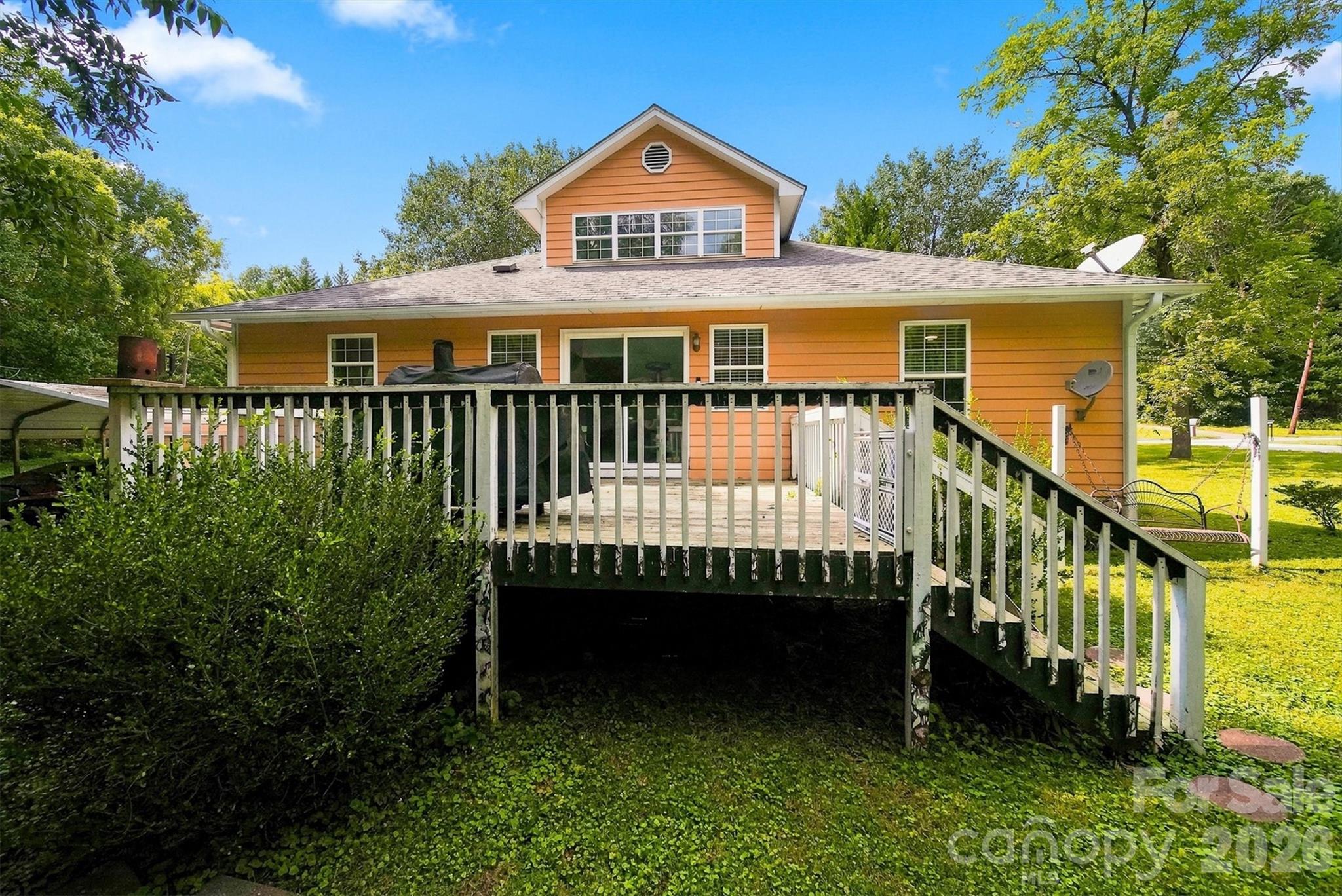 717 2nd Street Place Property Photo 17