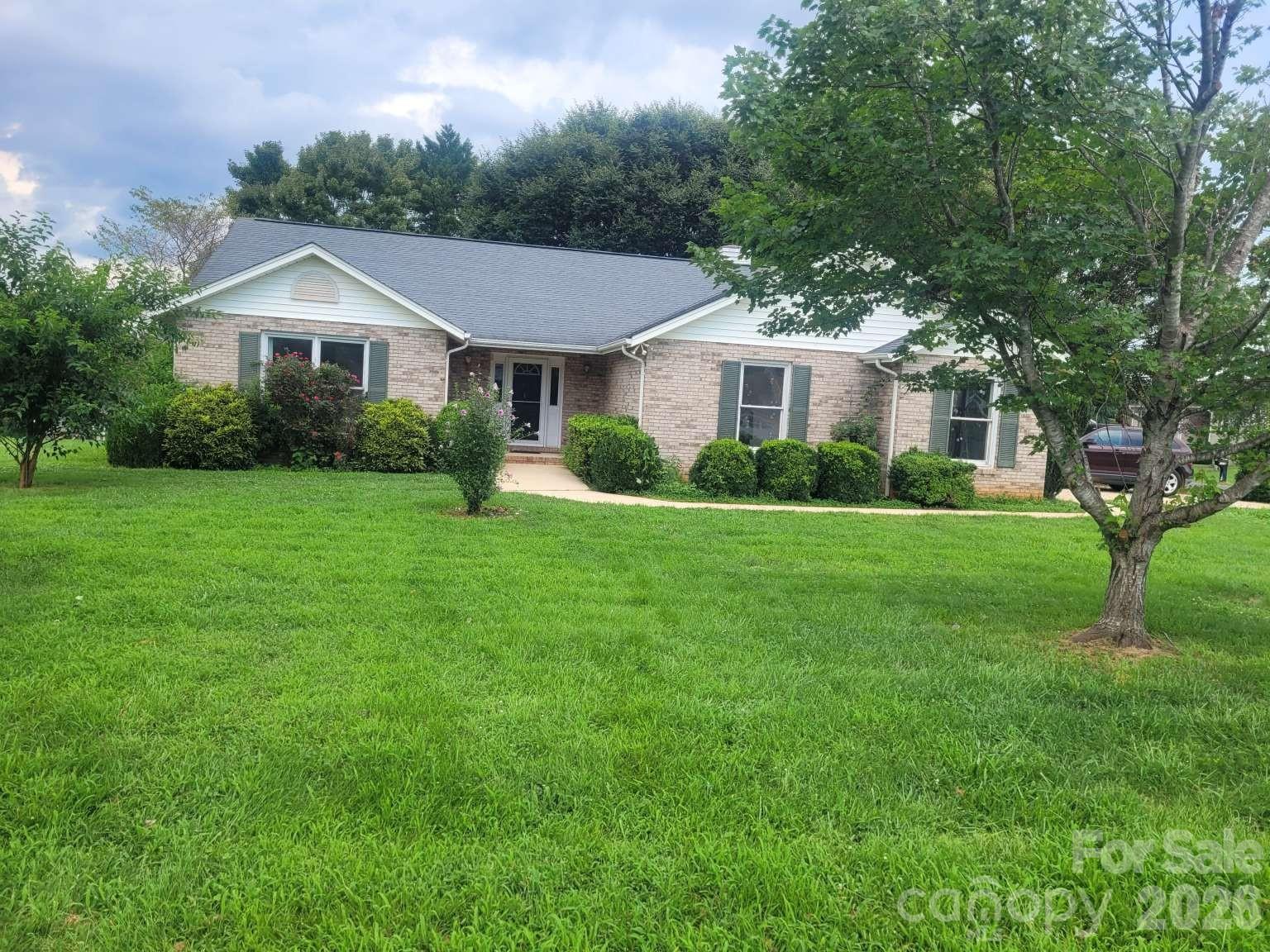 1275 Grady Lane Property Photo 1