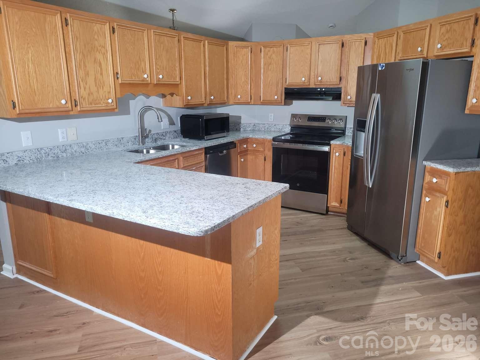 1275 Grady Lane Property Photo 11