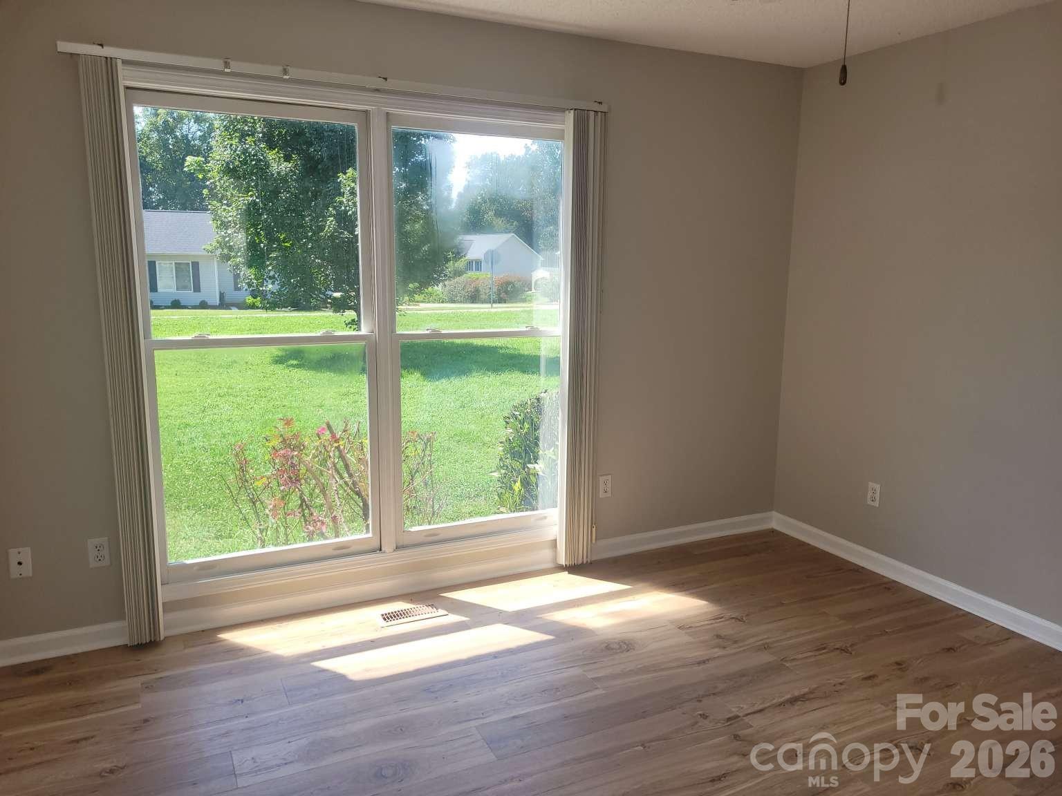 1275 Grady Lane Property Photo 18