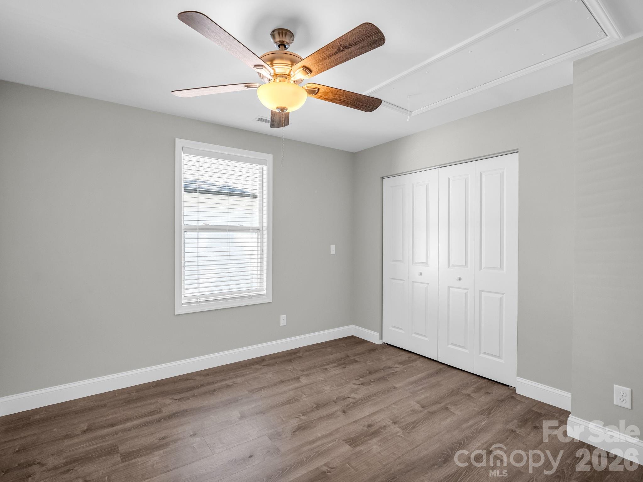 92 Lakeside Drive Property Photo 17