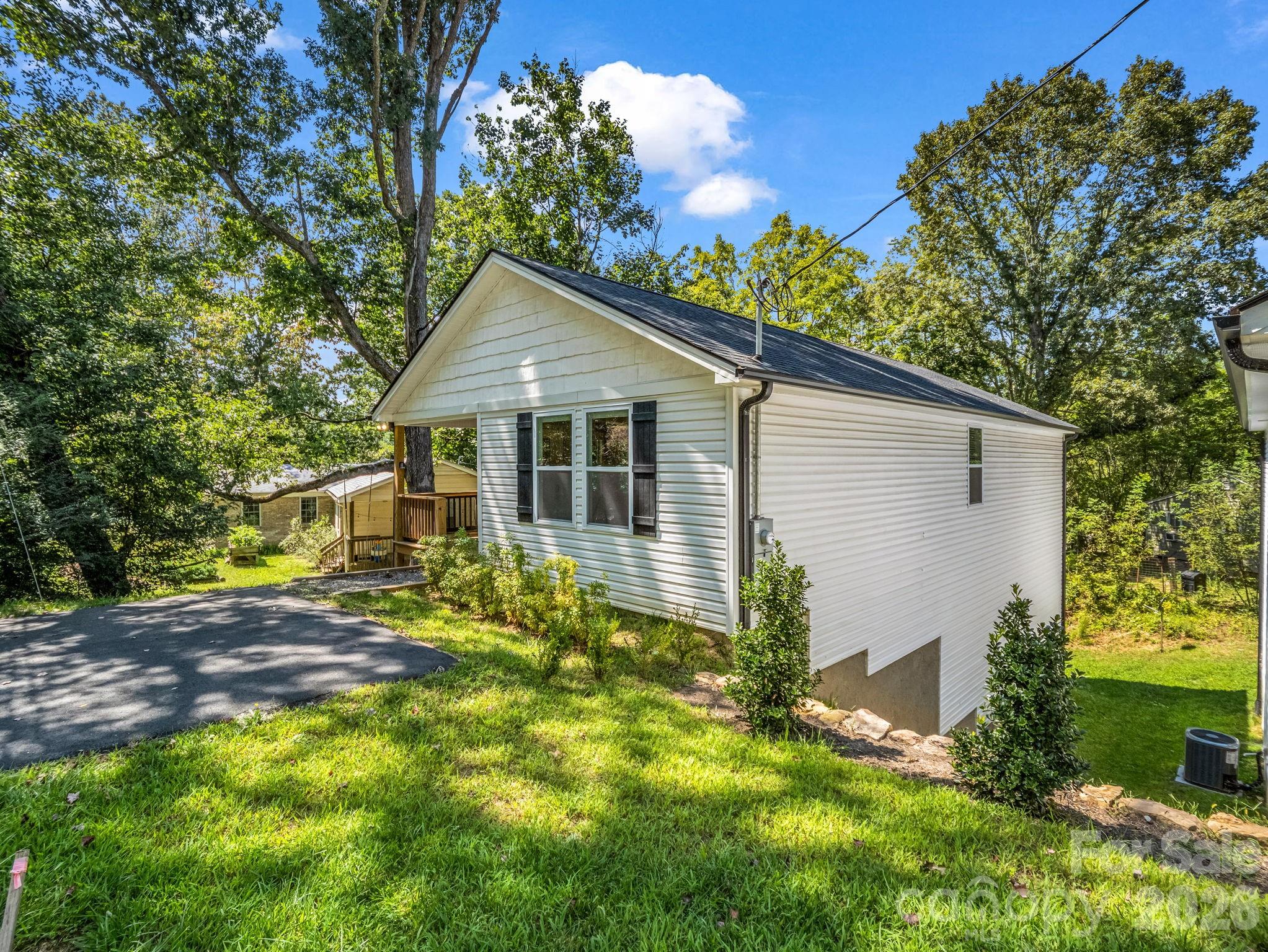 92 Lakeside Drive Property Photo 24