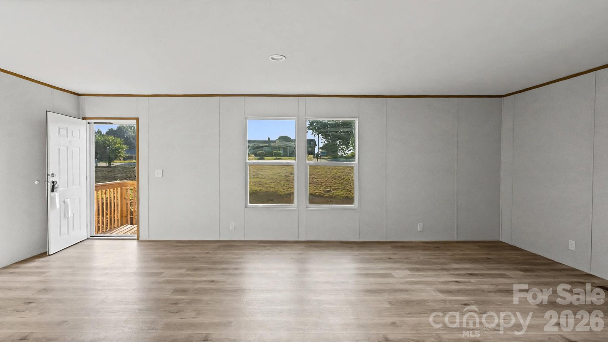 2201 Kingston Road Property Photo 6