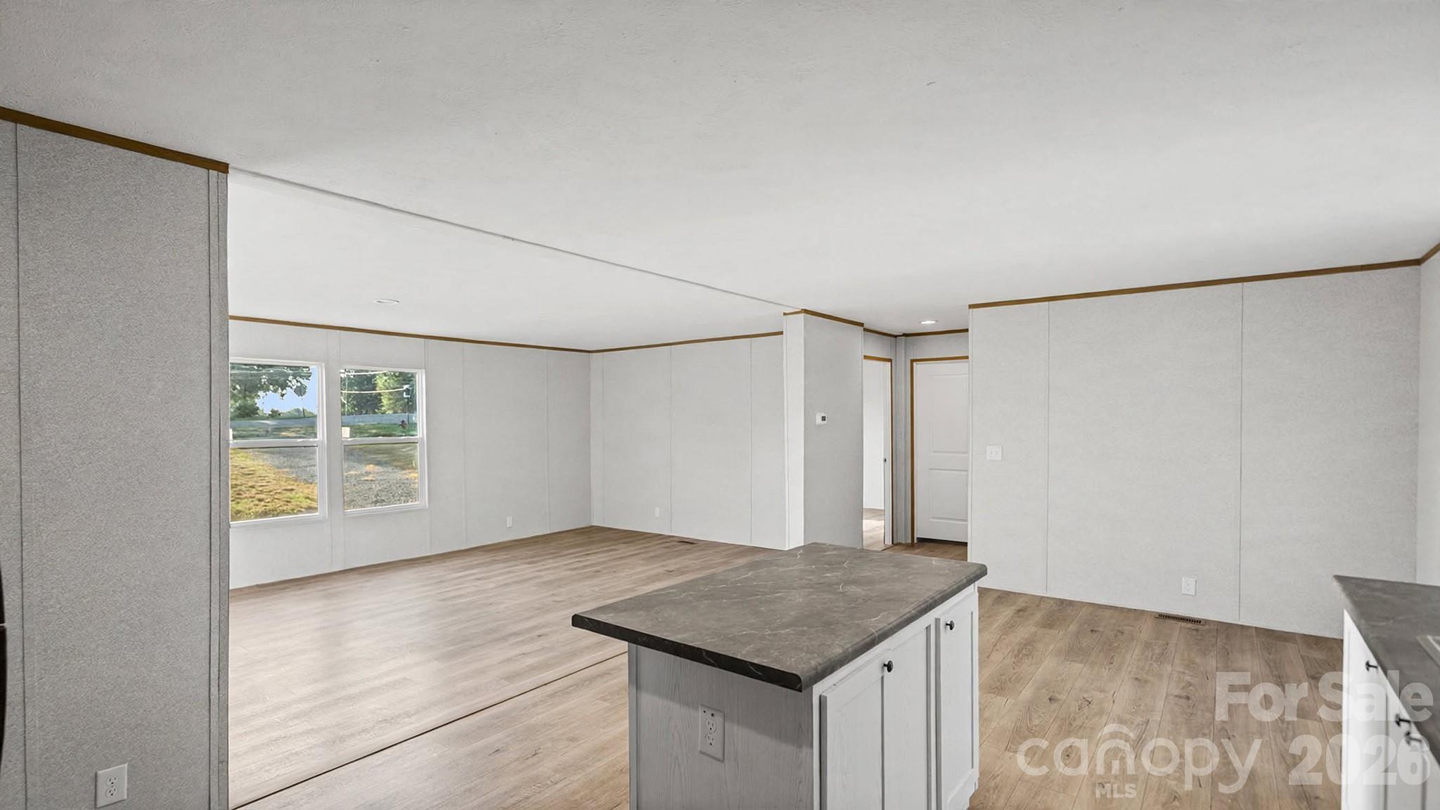 2201 Kingston Road Property Photo 21