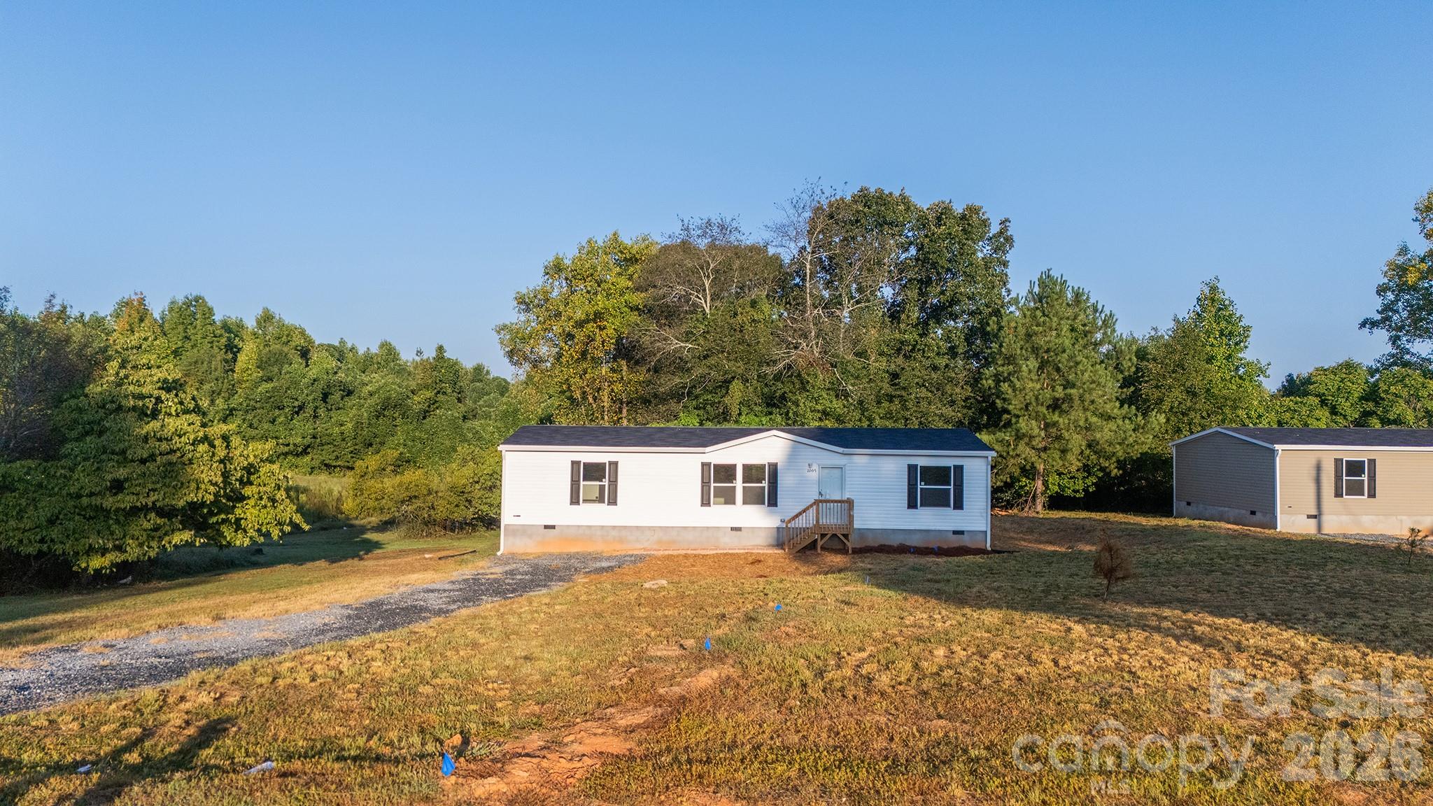 2201 Kingston Road Property Photo 27