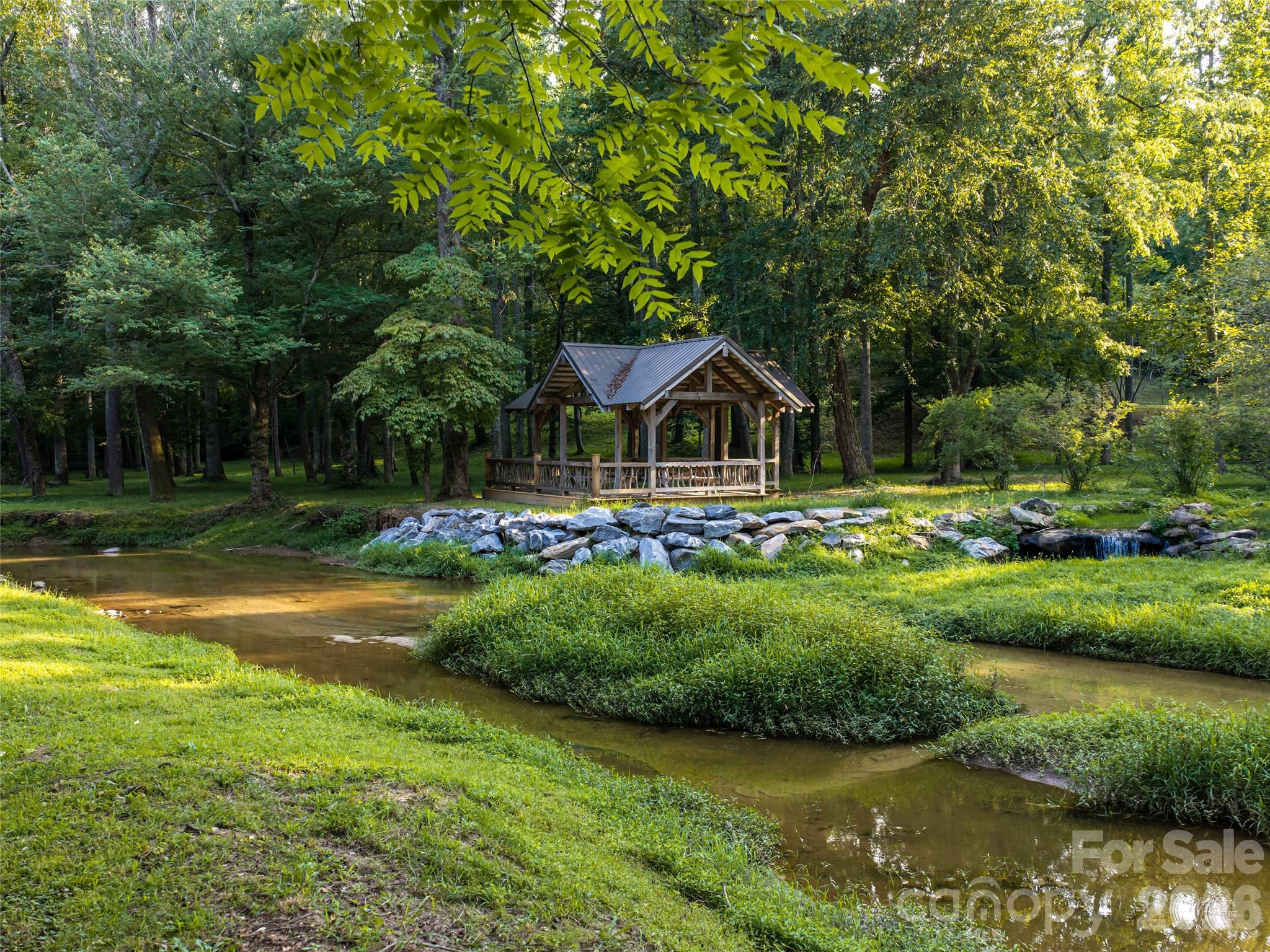 45 Jake Ridge Trail Property Photo 14