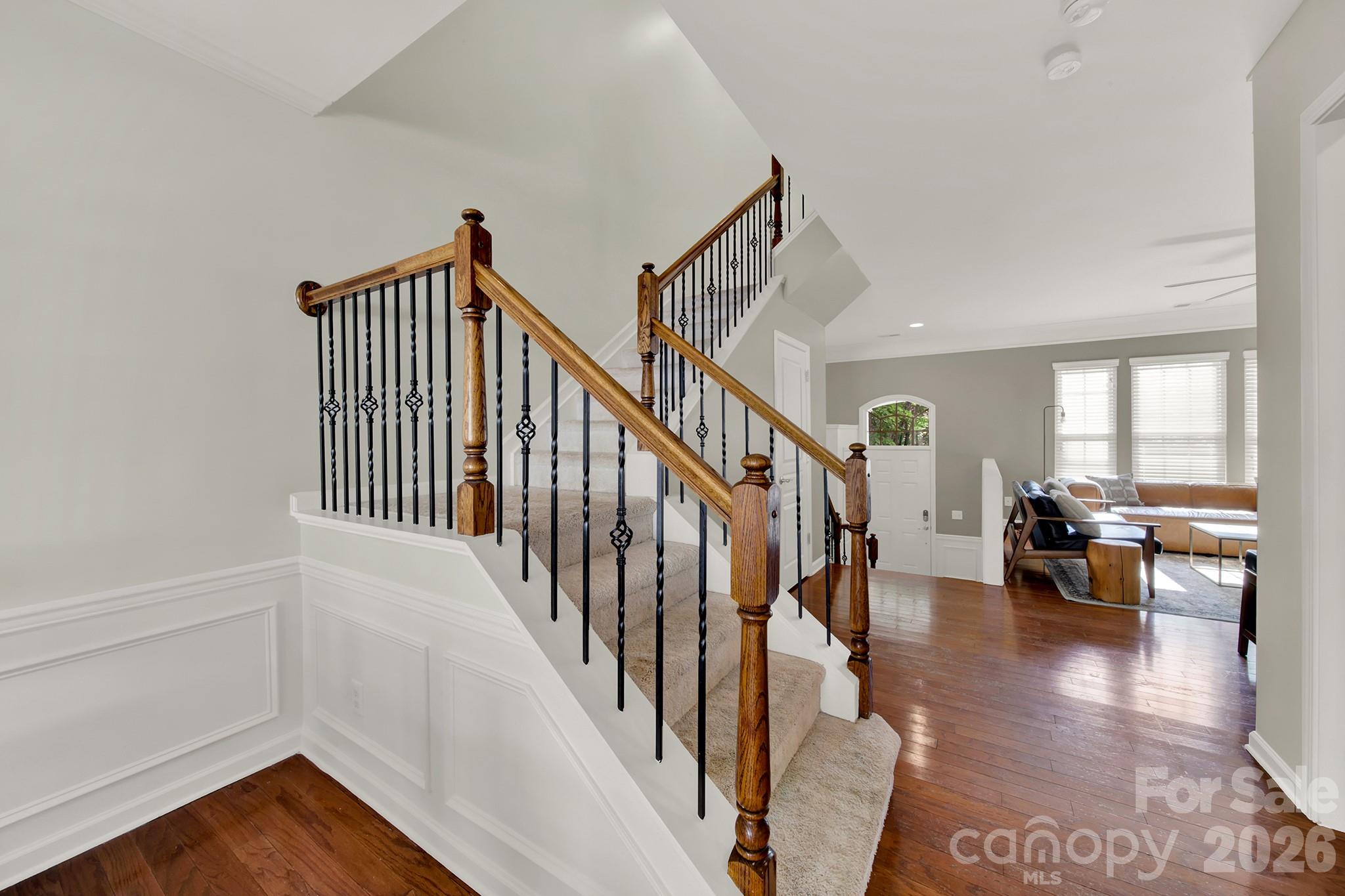 927 Lyndley Drive Property Photo 7