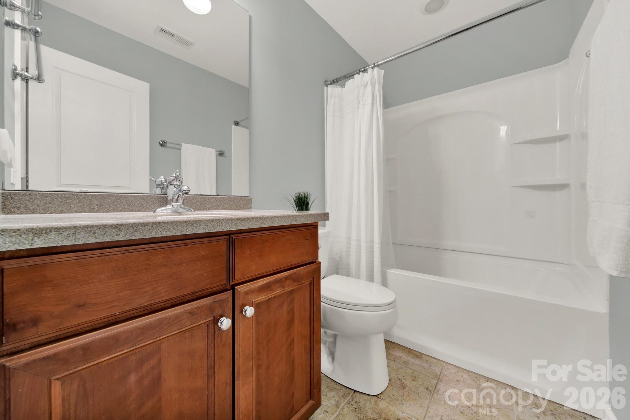 927 Lyndley Drive Property Photo 19