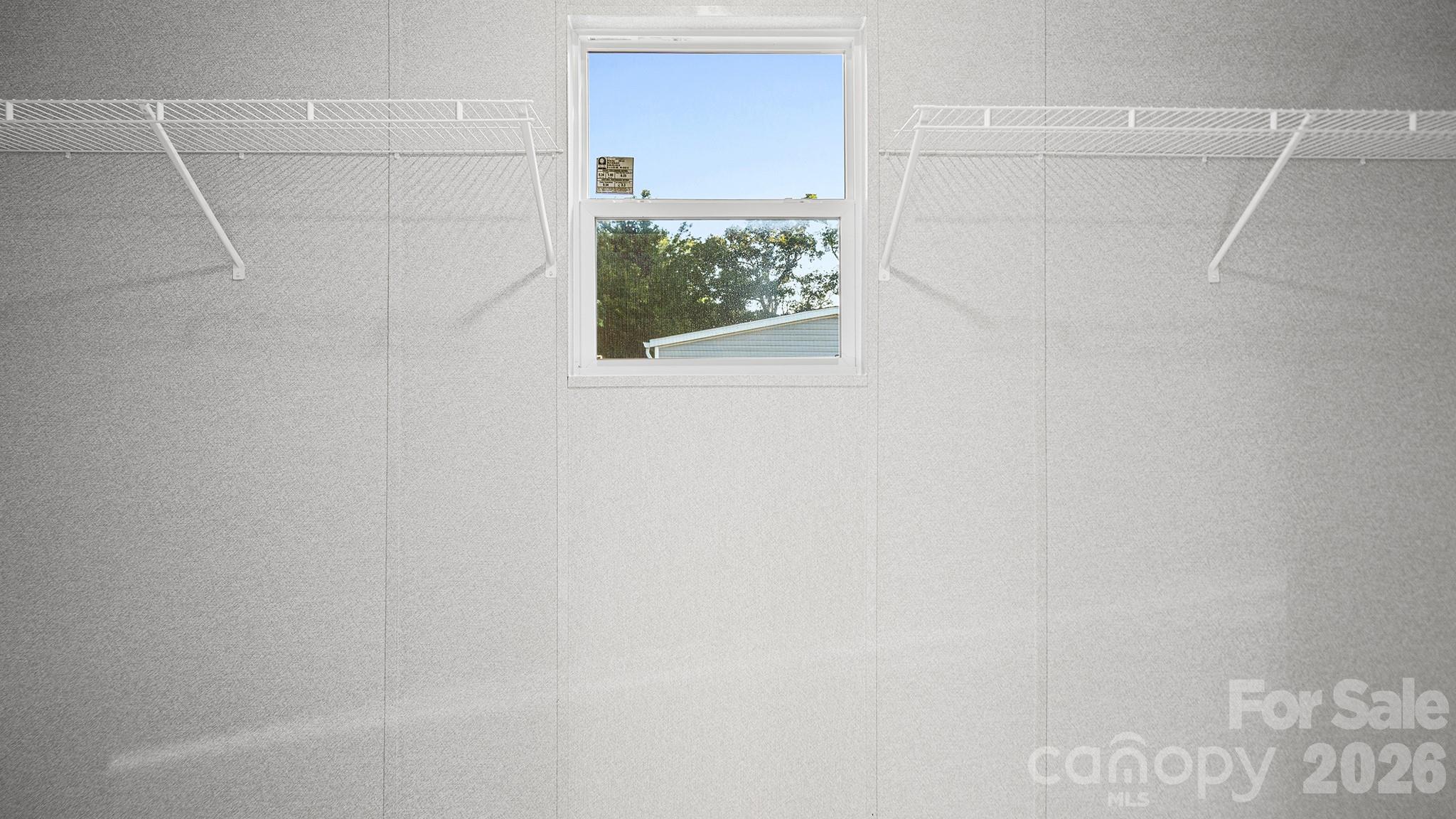 2203 Kingston Road Property Photo 9