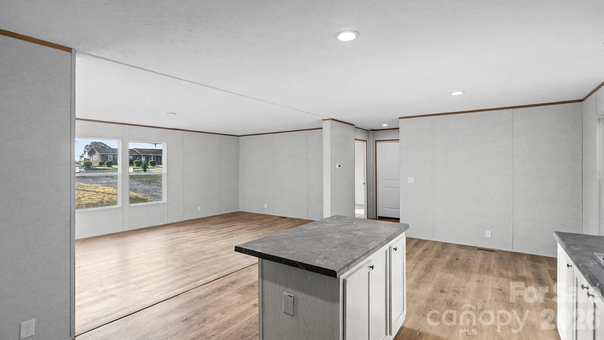 2203 Kingston Road Property Photo 19
