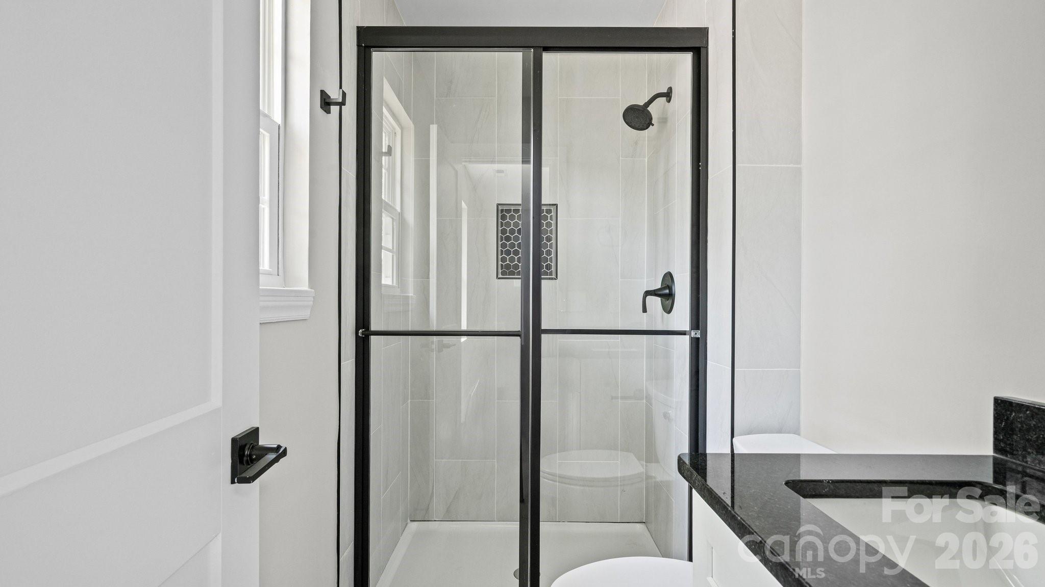 125 Oregon Street Property Photo 19